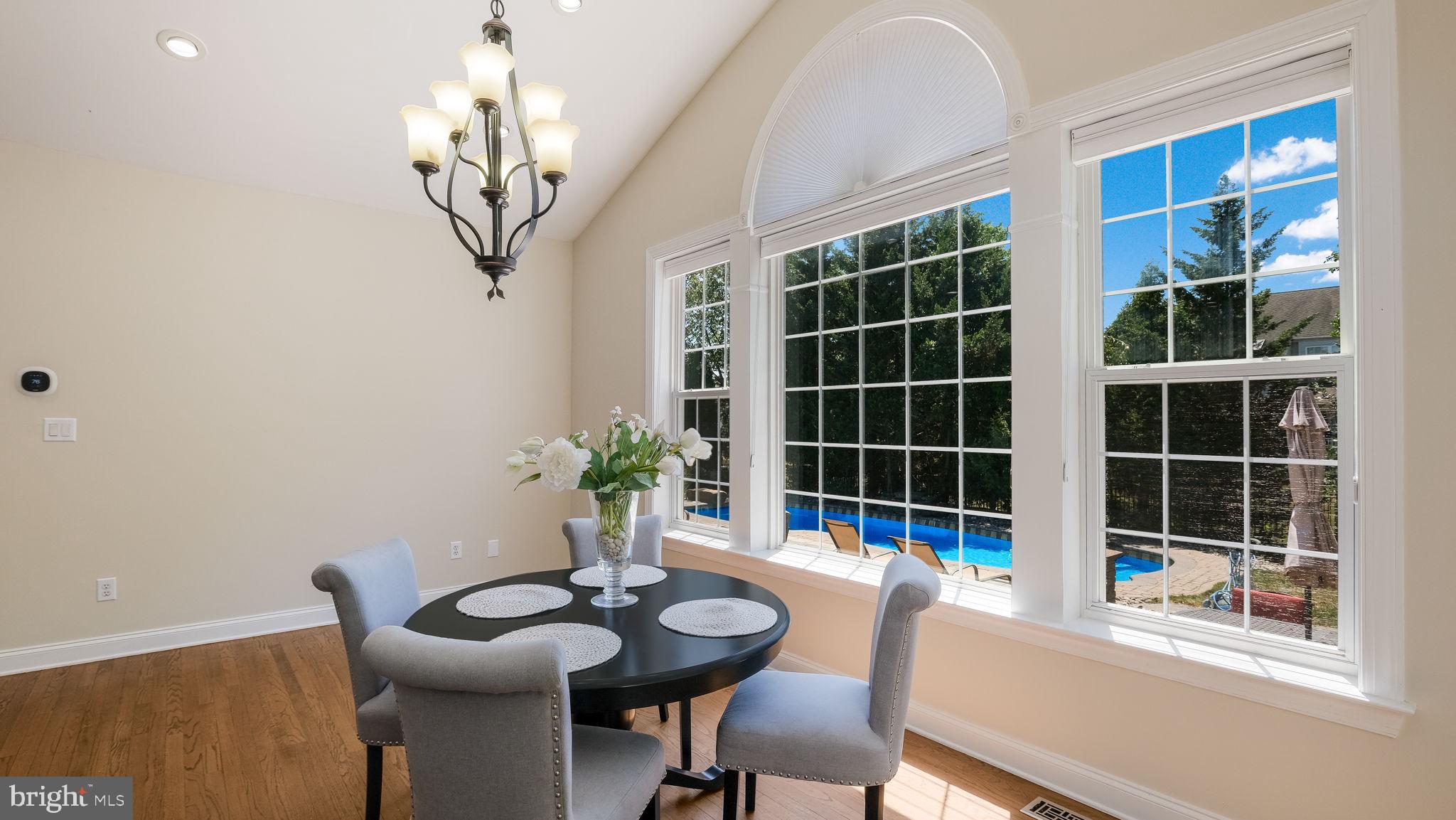 DEVONSHIRE ESTATES - Residential