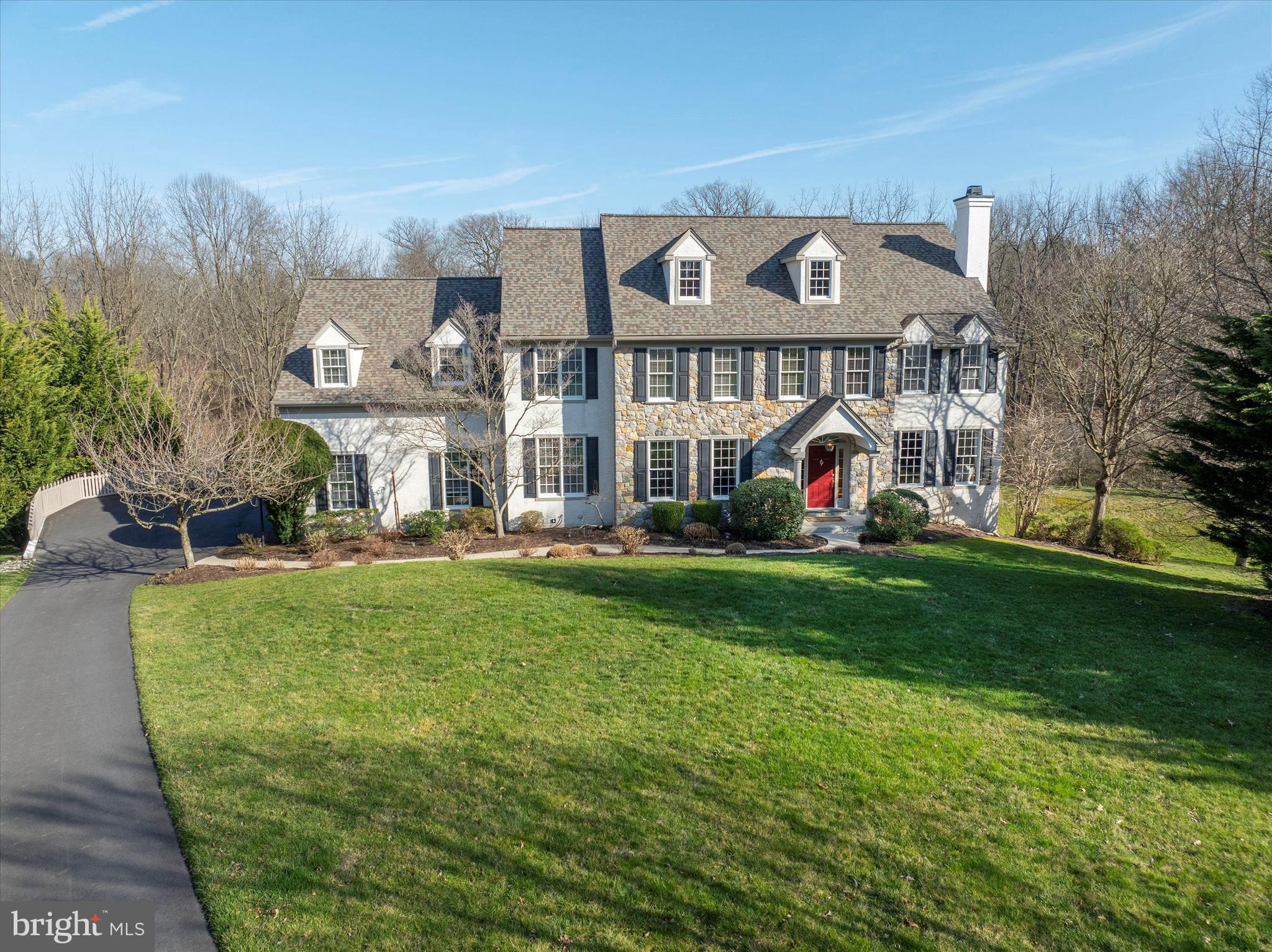 HAMILTON PLACE - Residential