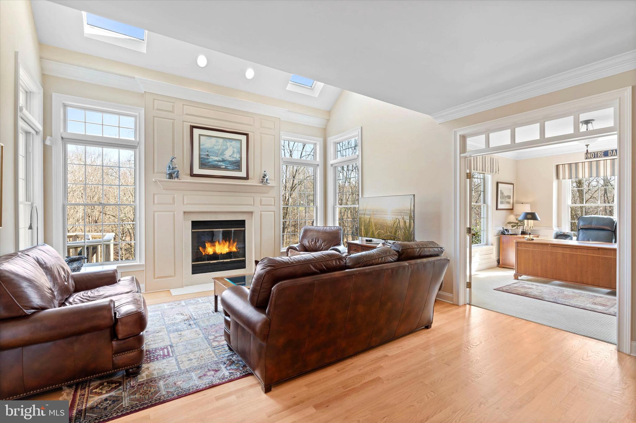 HAMILTON PLACE - Residential