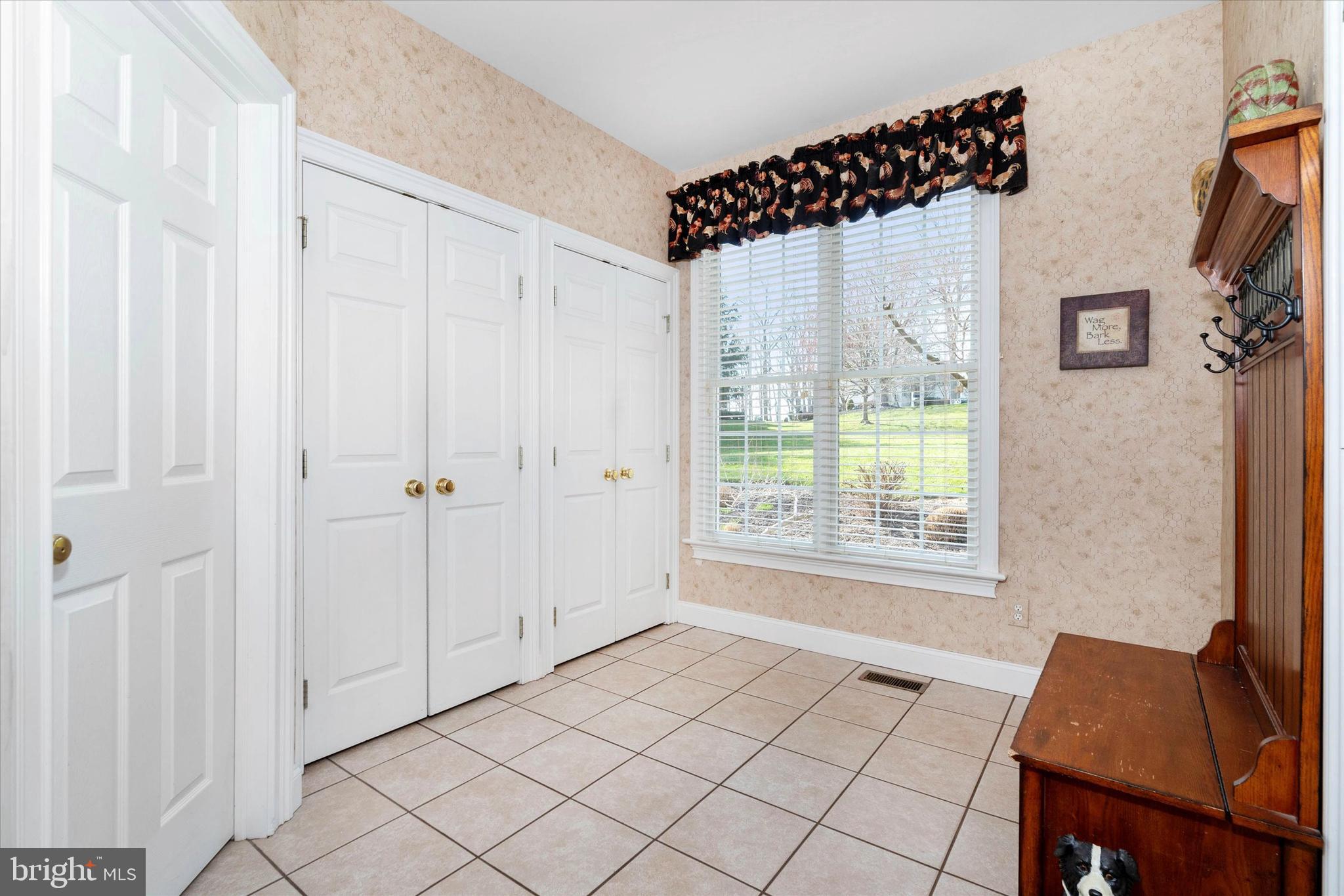 HAMILTON PLACE - Residential