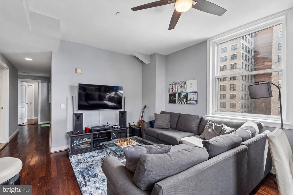 Photo of 111 S 15th Street #1803, PHILADELPHIA, PA 19102 (MLS # PAPH2640472)