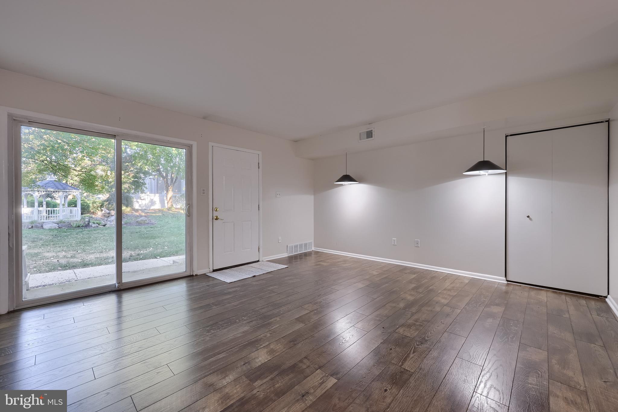 2900 STATE HILL ROAD I5