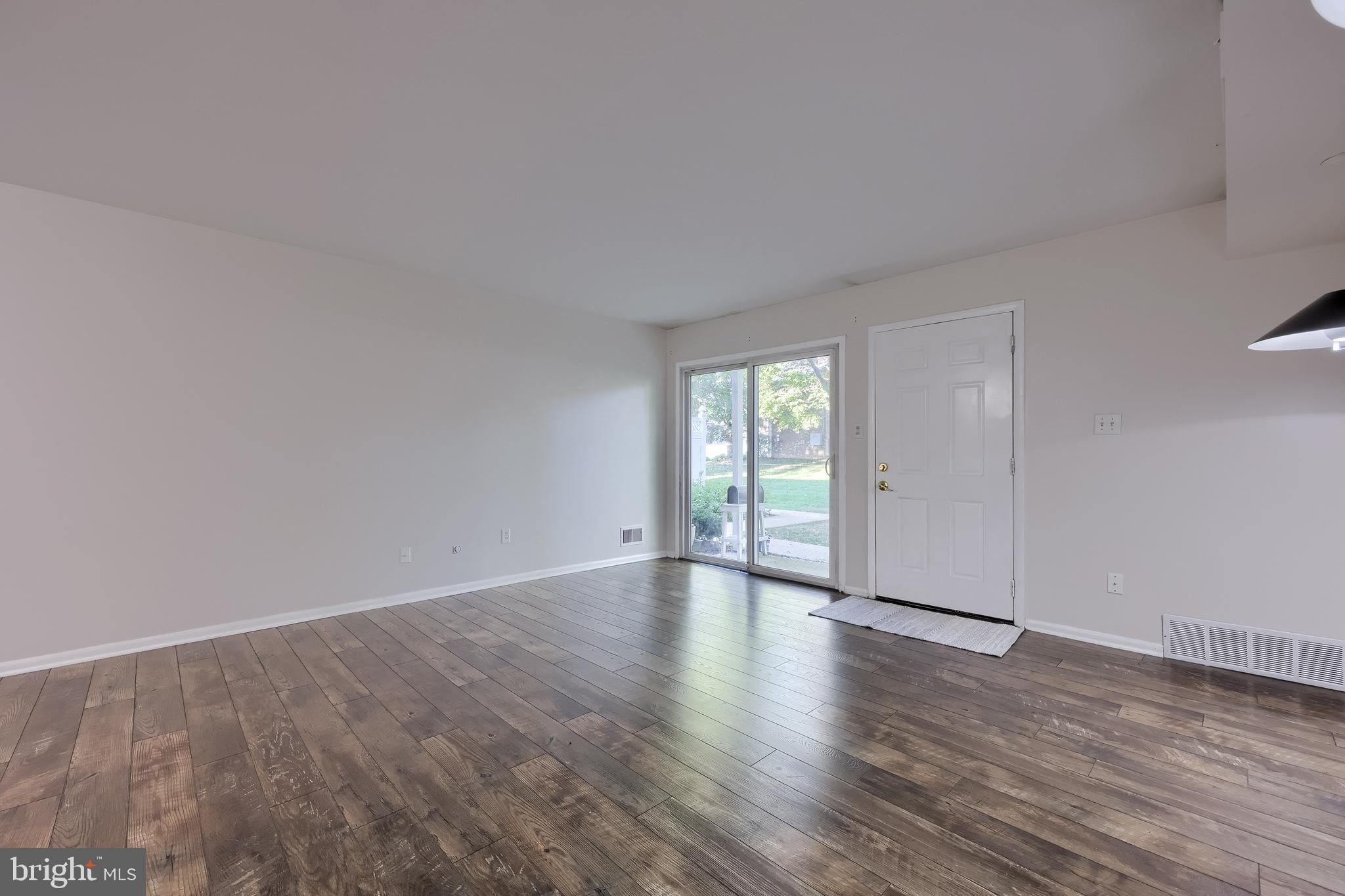 2900 STATE HILL ROAD I5