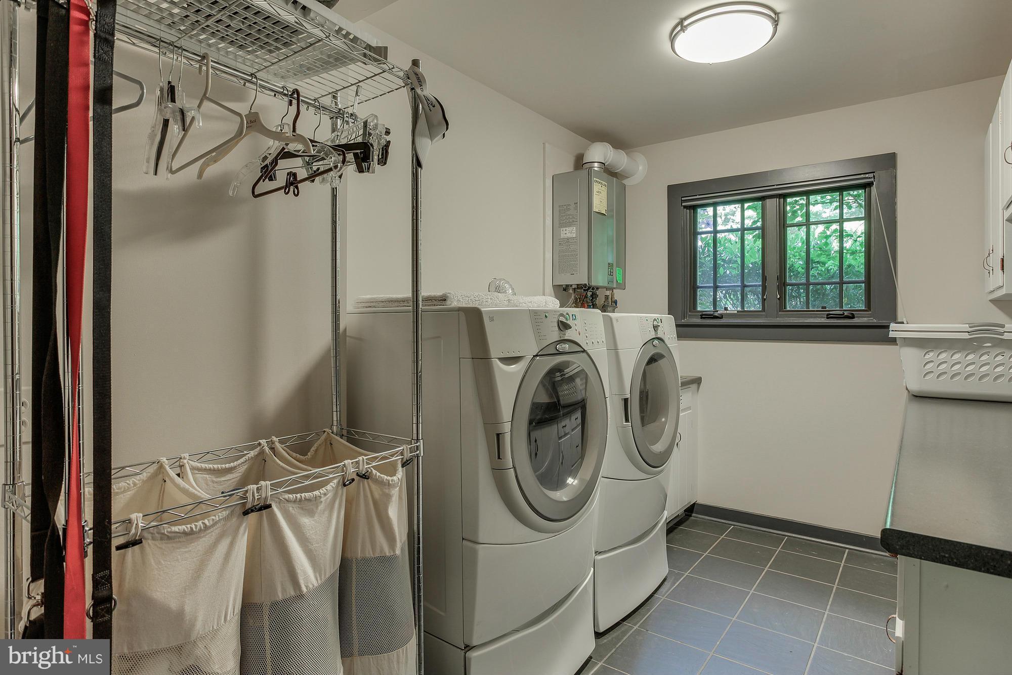 POTOMAC RANCH - Residential