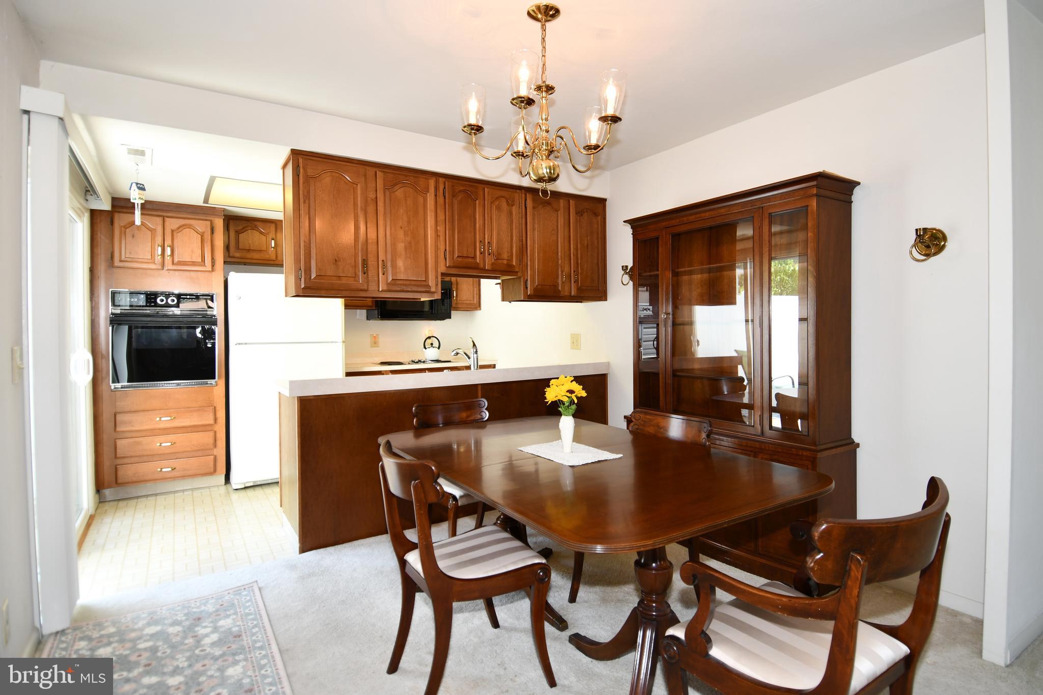 LEISURE WORLD - Residential