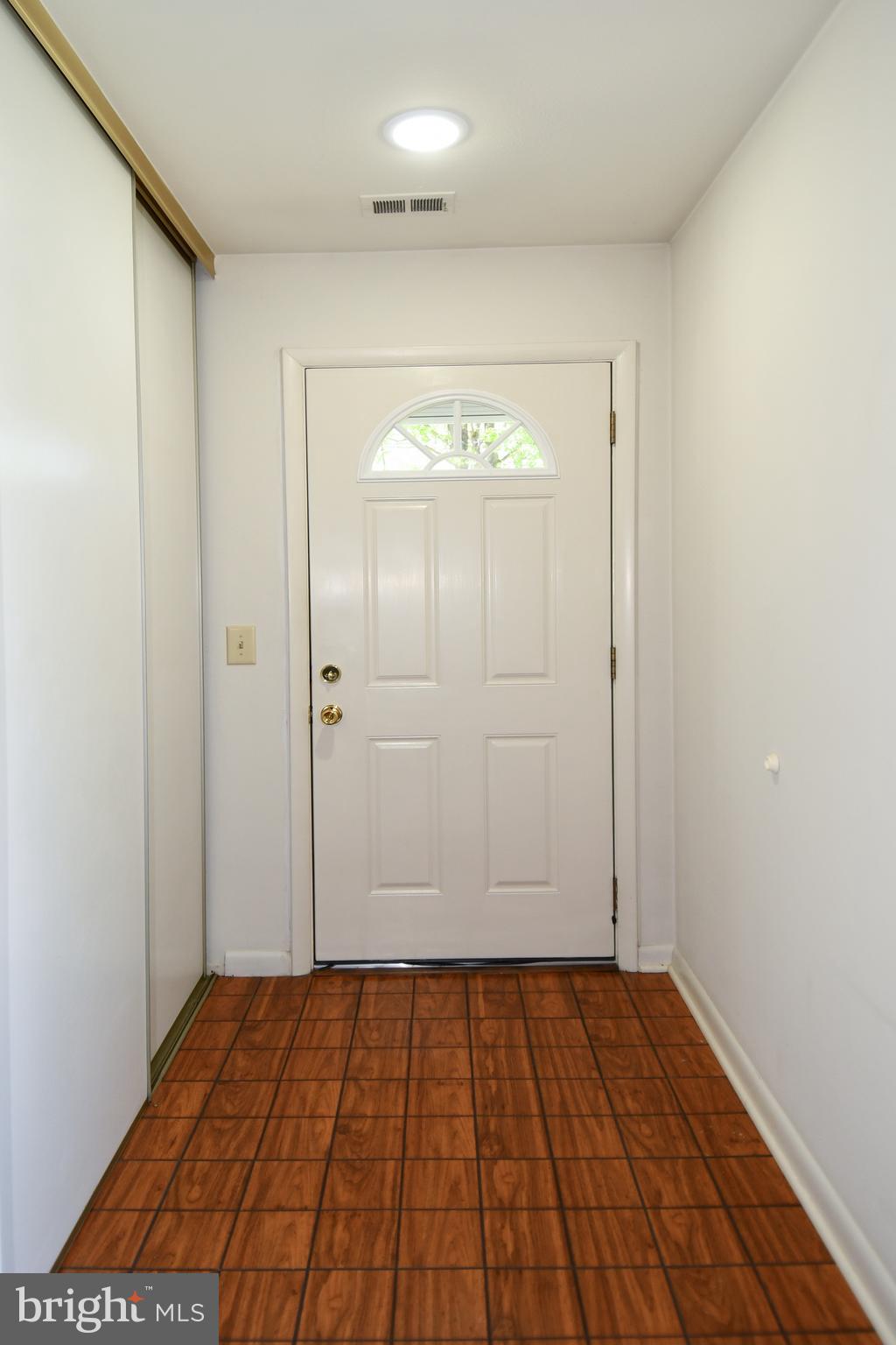 LEISURE WORLD - Residential
