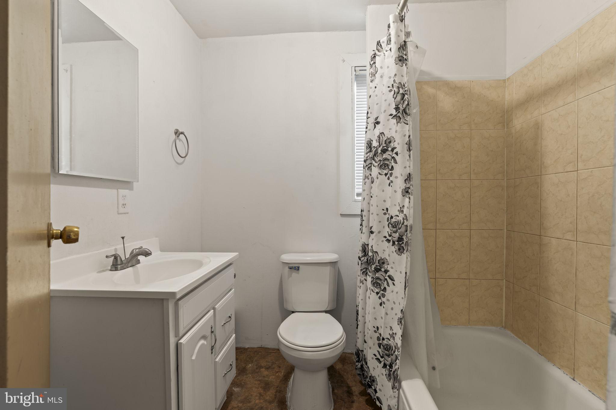 KENSINGTON - Residential