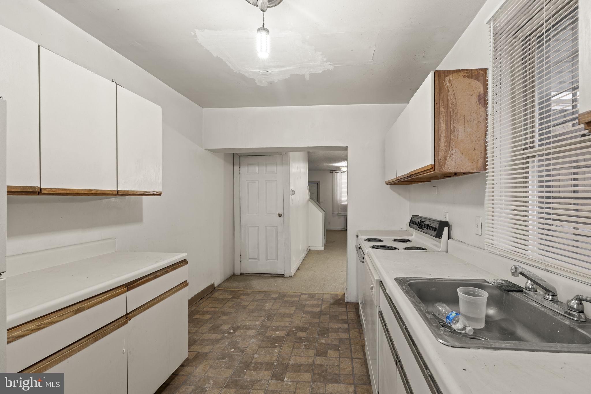 KENSINGTON - Residential