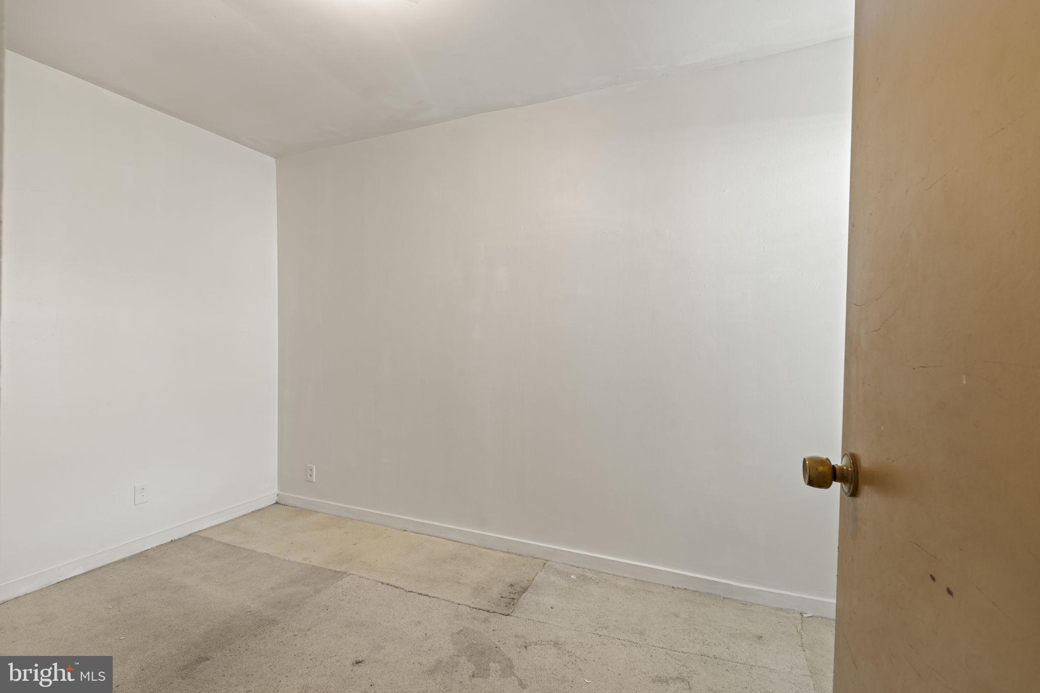 KENSINGTON - Residential