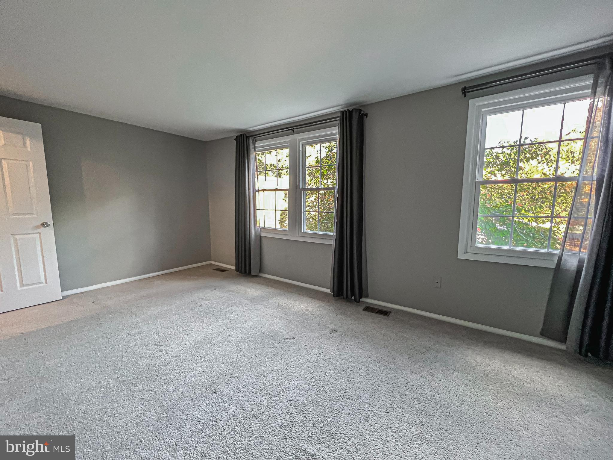 NEWINGTON FOREST - Residential Lease