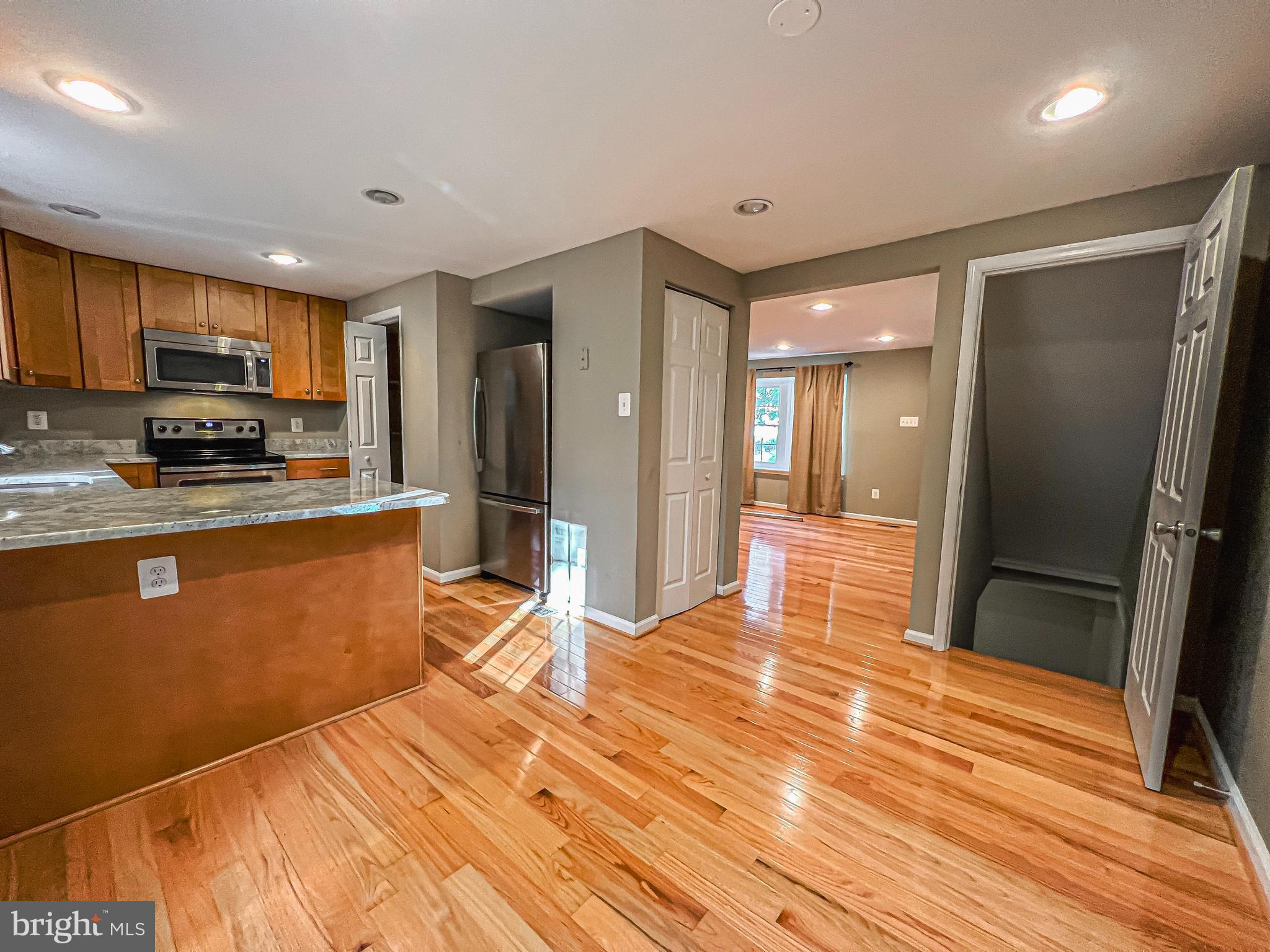 NEWINGTON FOREST - Residential Lease