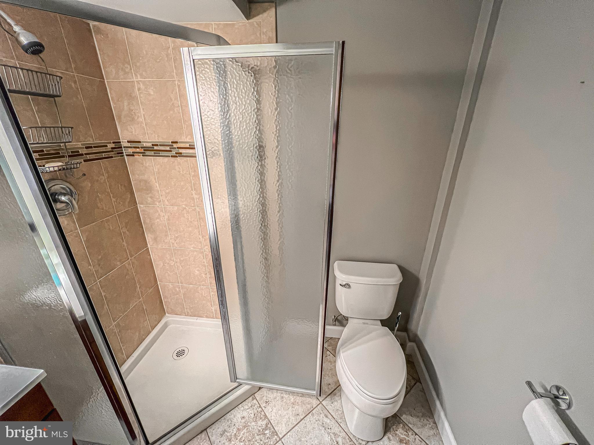 NEWINGTON FOREST - Residential Lease