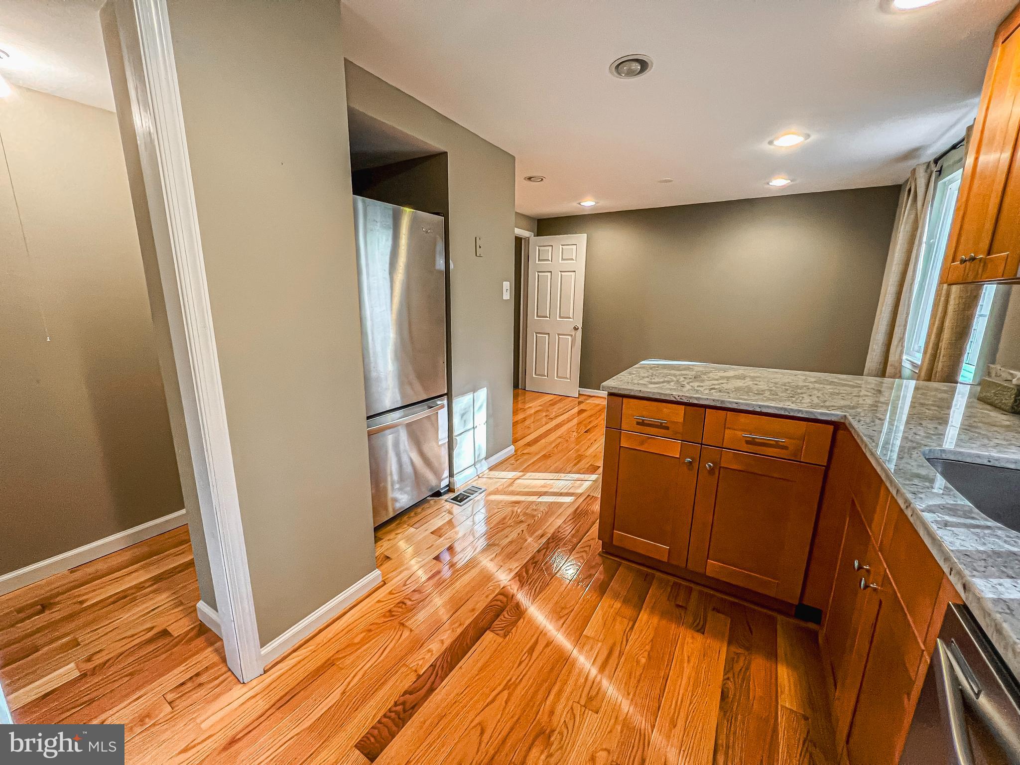 NEWINGTON FOREST - Residential Lease