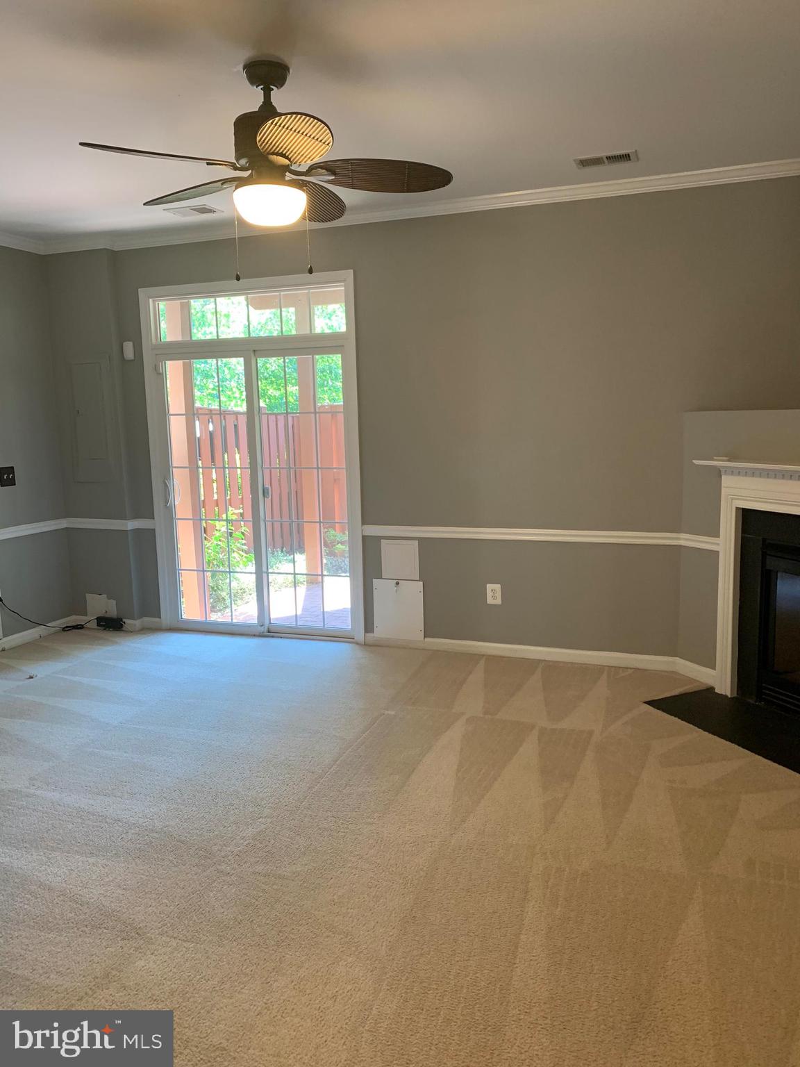 HAWTHORNE - Residential Lease