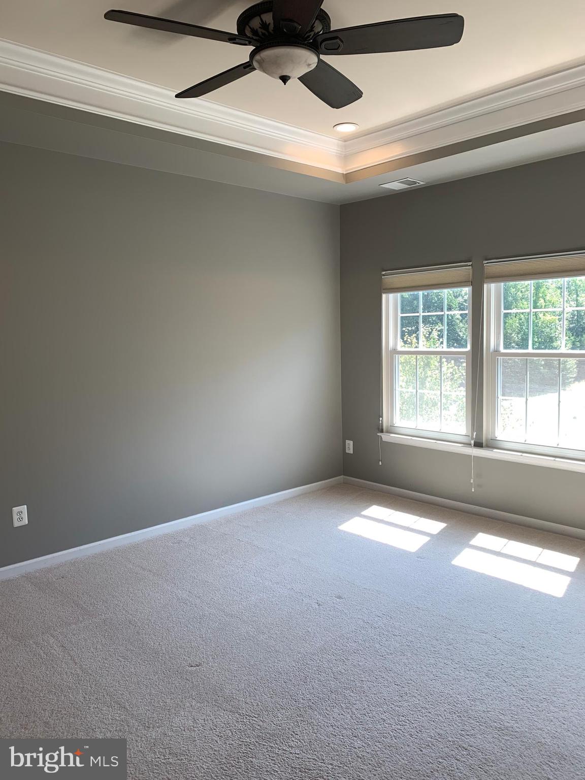 HAWTHORNE - Residential Lease