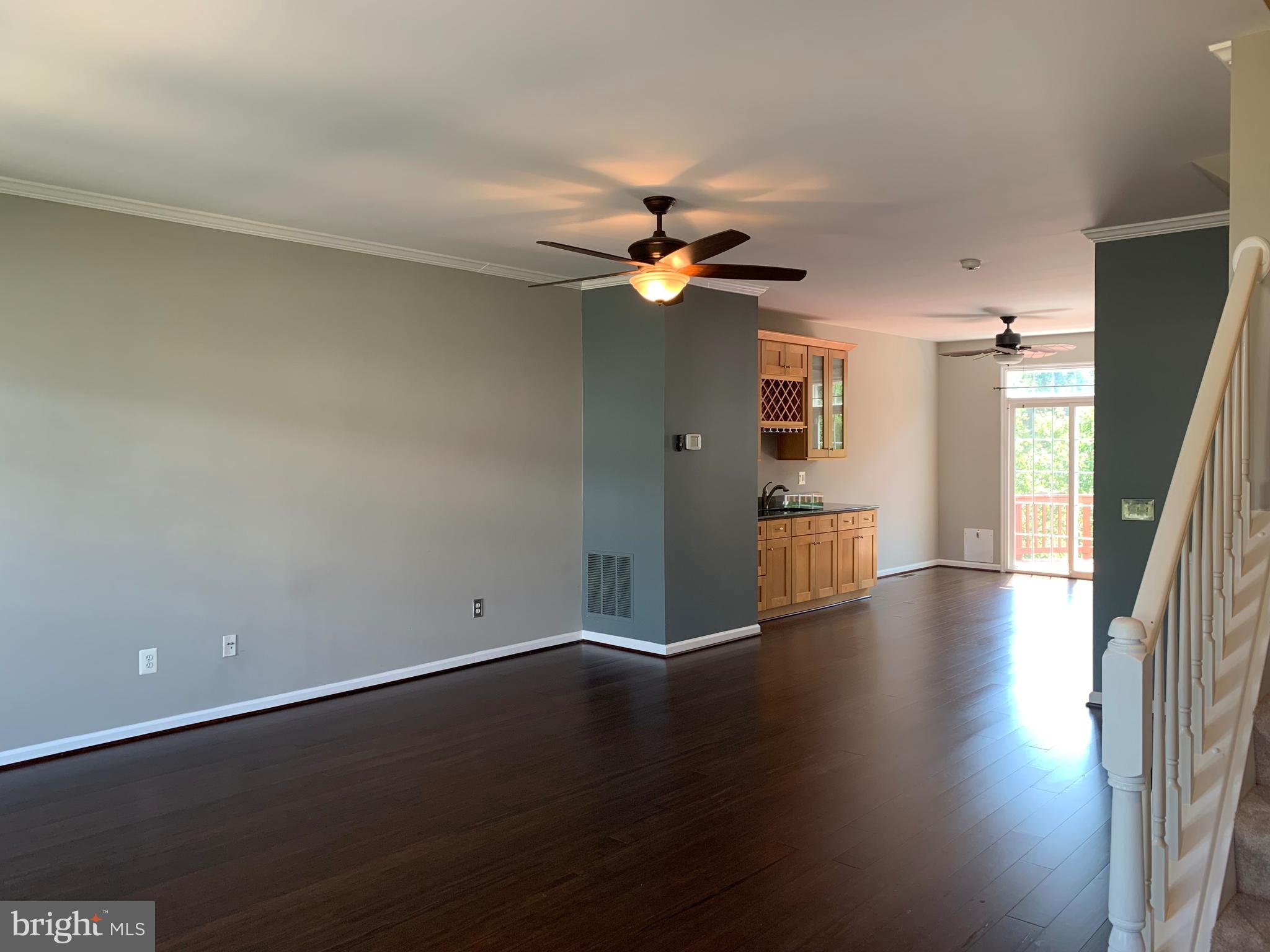 HAWTHORNE - Residential Lease