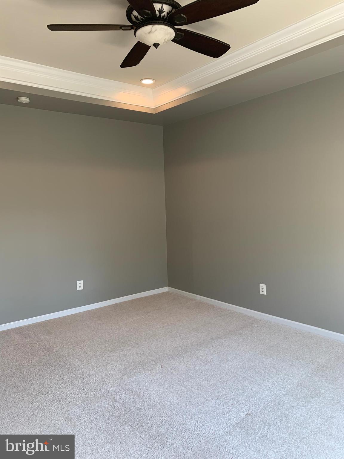 HAWTHORNE - Residential Lease