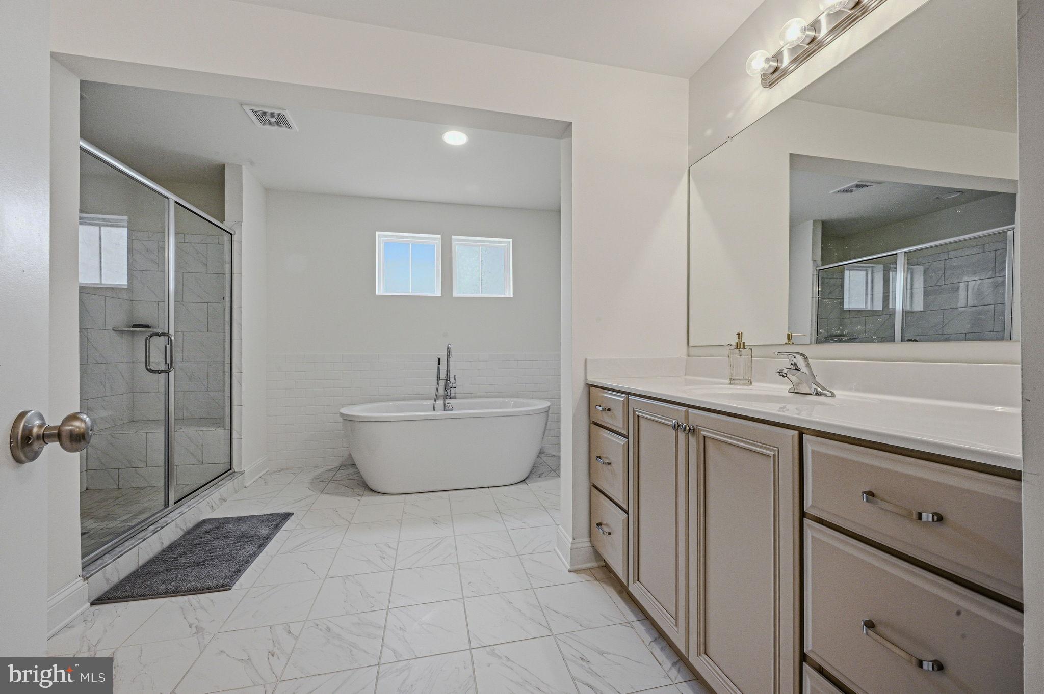 VILLAGE OF BAYBERRY - Residential