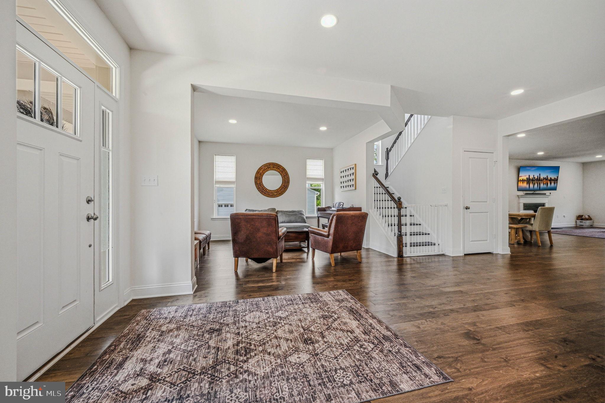 VILLAGE OF BAYBERRY - Residential