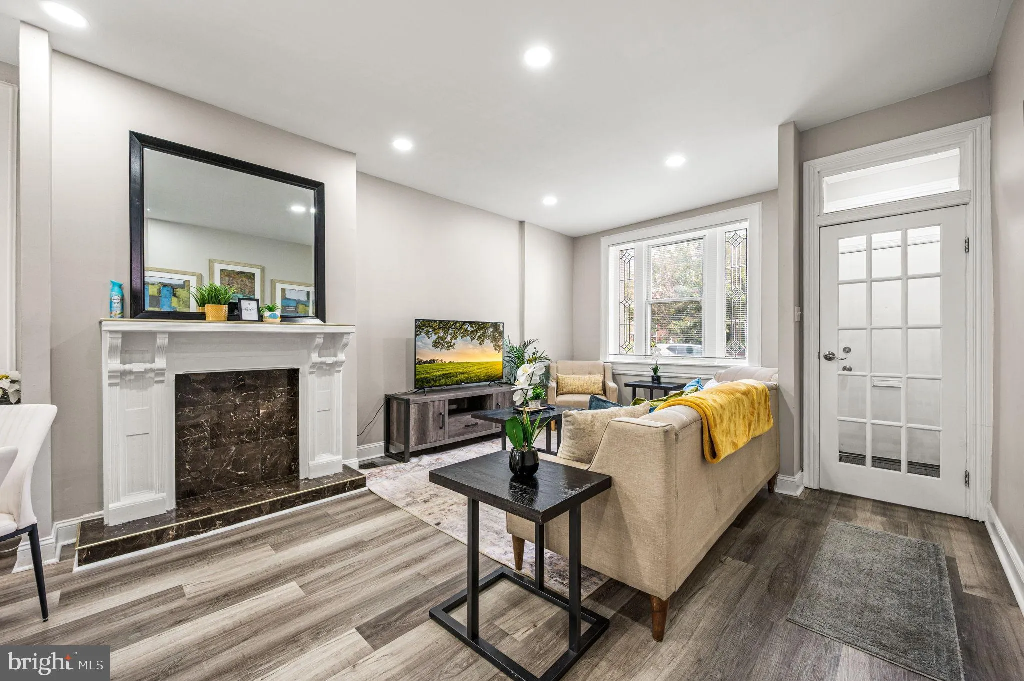 Philadelphia, Pennsylvania 19130, United States, 3 Bedrooms Bedrooms, ,2 BathroomsBathrooms,Residential,Active,179237