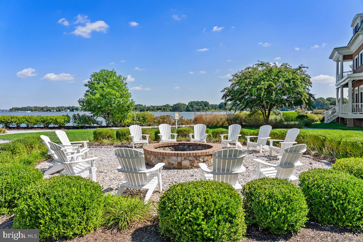 CHESTER RIVER LANDING - Commercial Sale