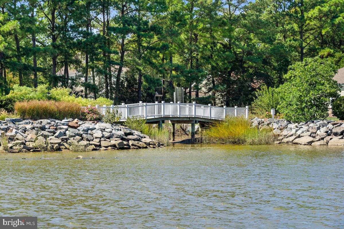 CHESTER RIVER LANDING - Commercial Sale