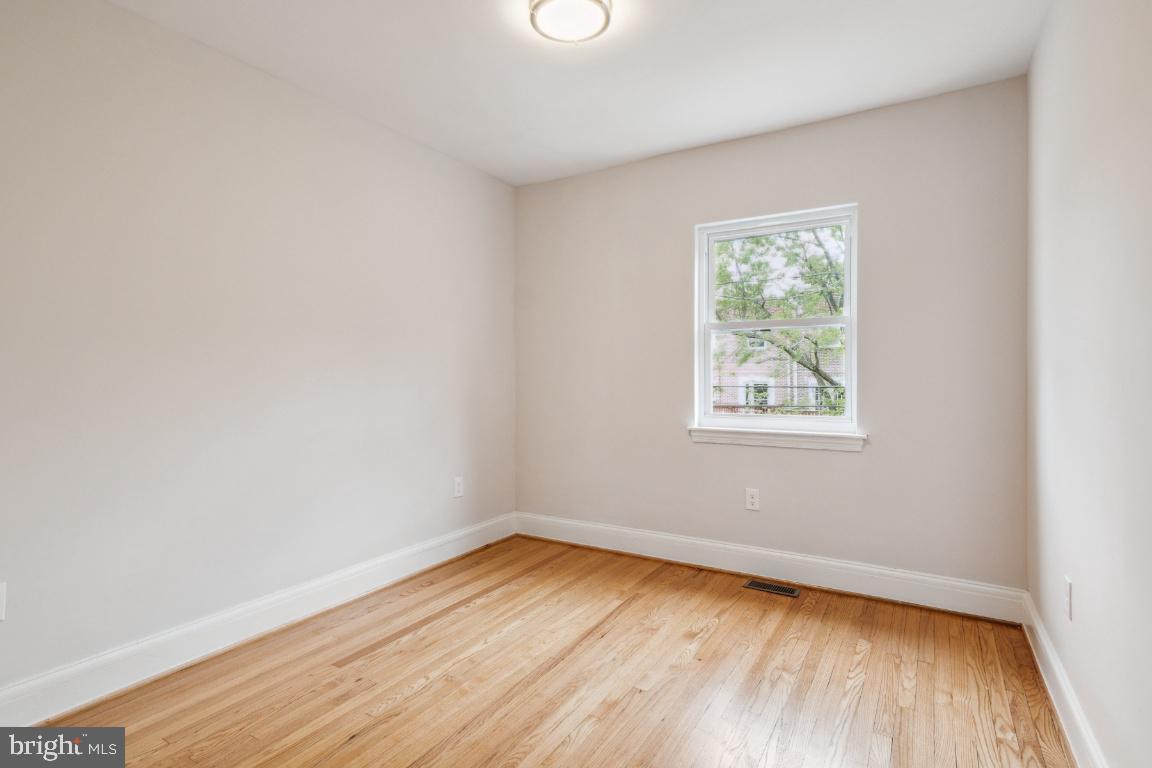 EDNOR GARDENS HISTORIC DISTRICT - Residential