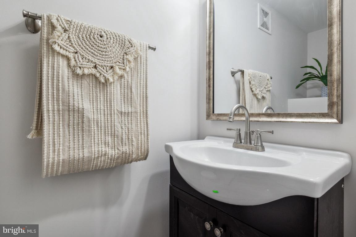 EDNOR GARDENS HISTORIC DISTRICT - Residential