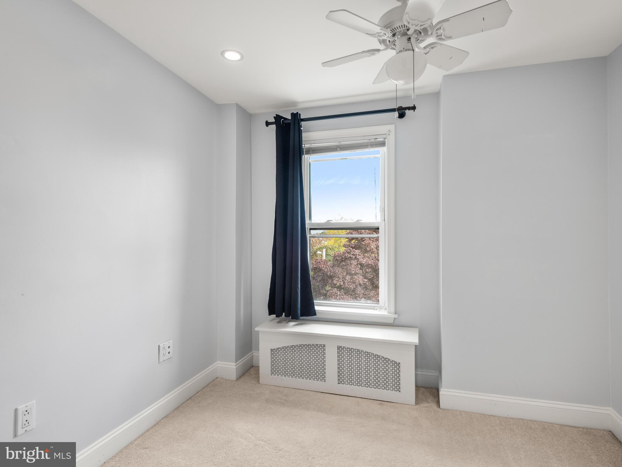 NOB HILL - Residential