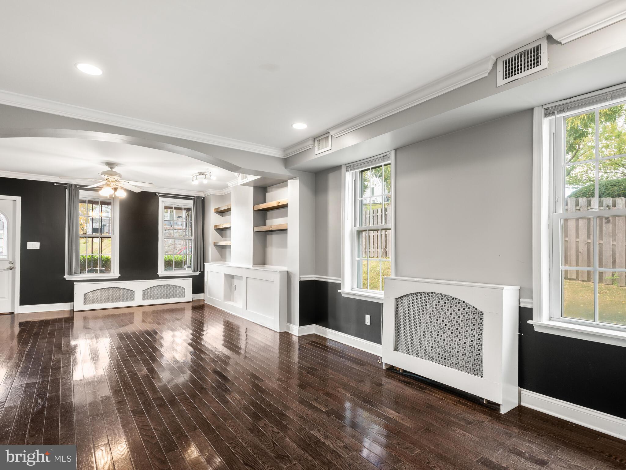 NOB HILL - Residential