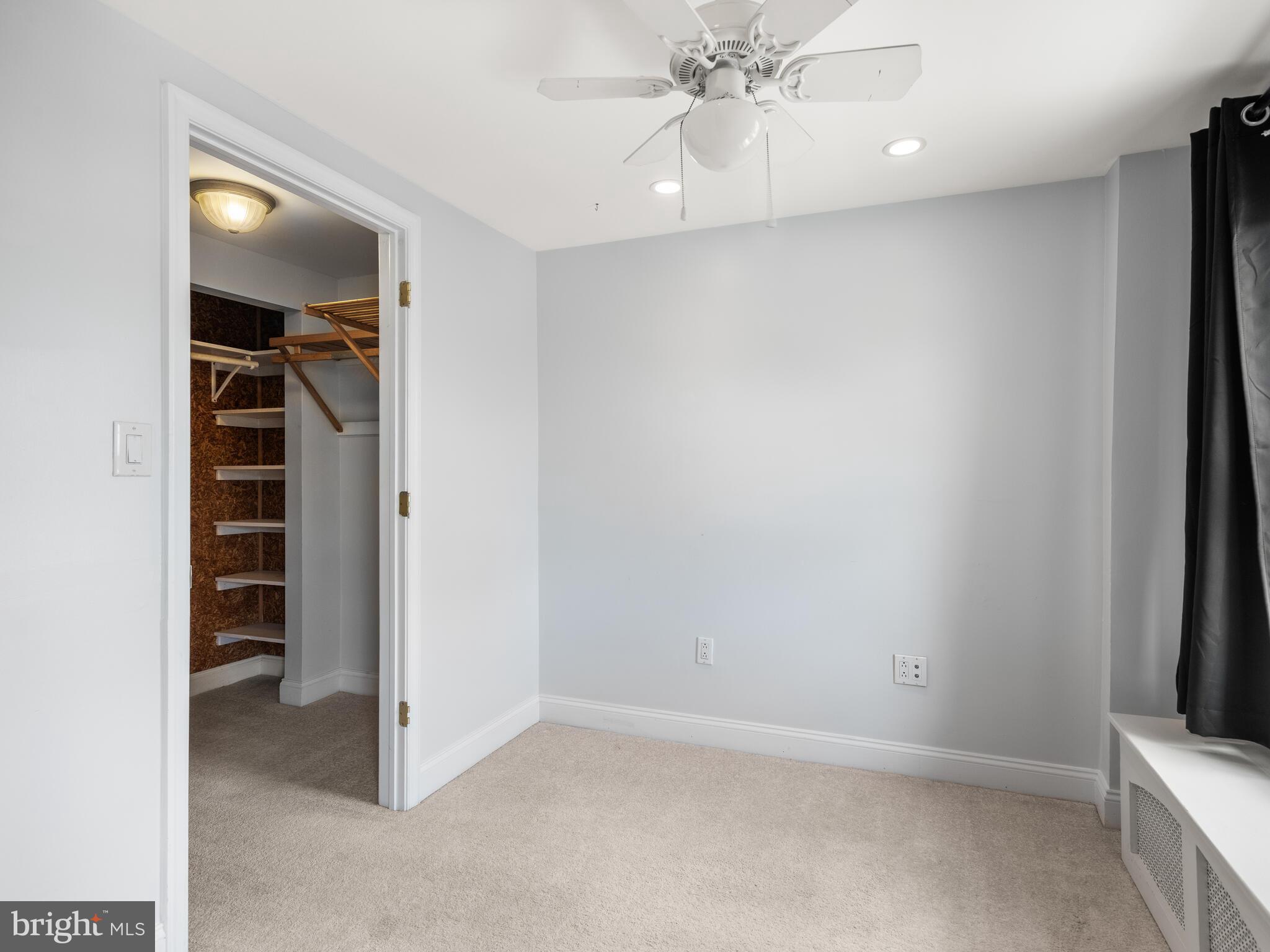 NOB HILL - Residential