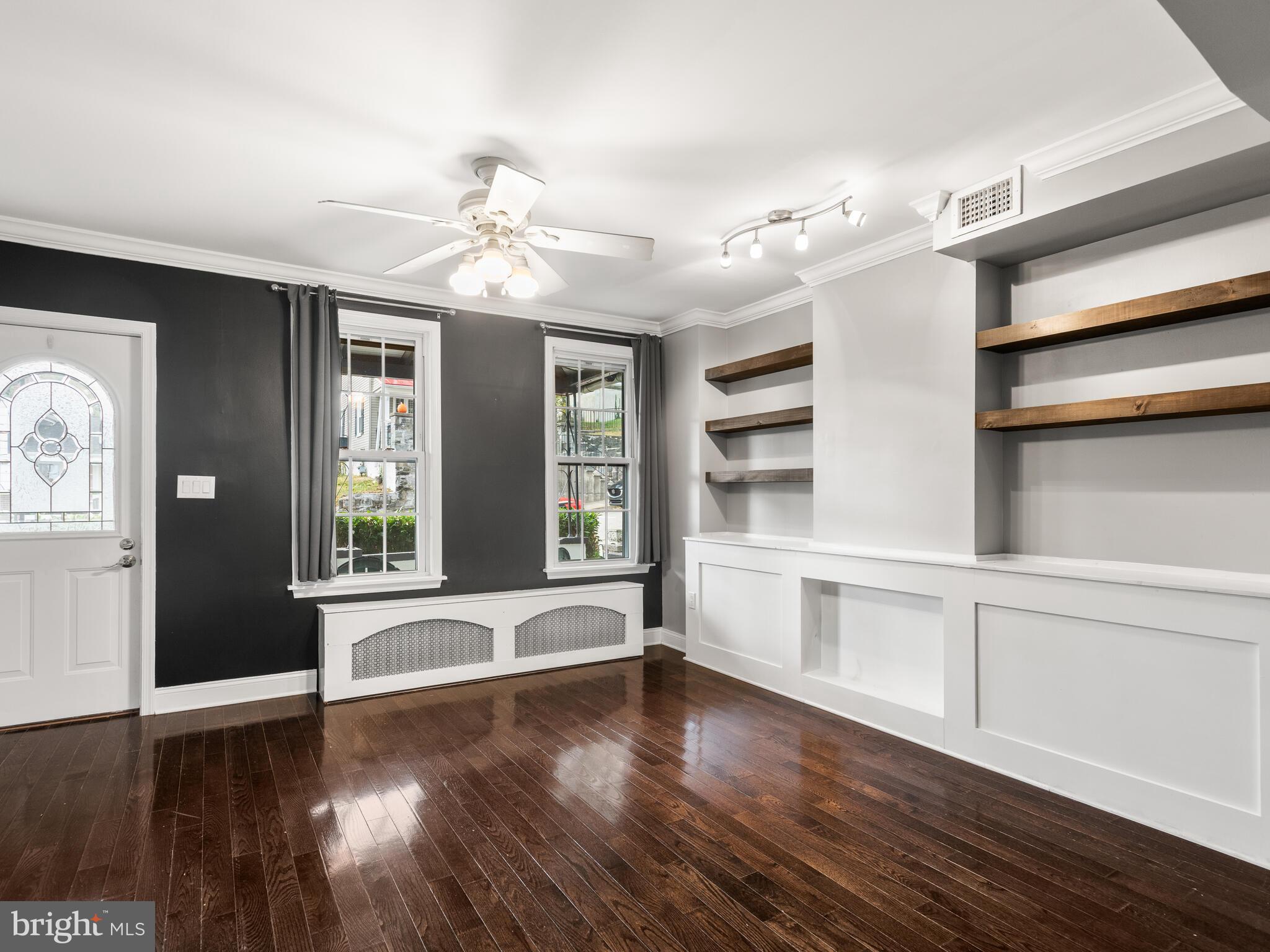 NOB HILL - Residential