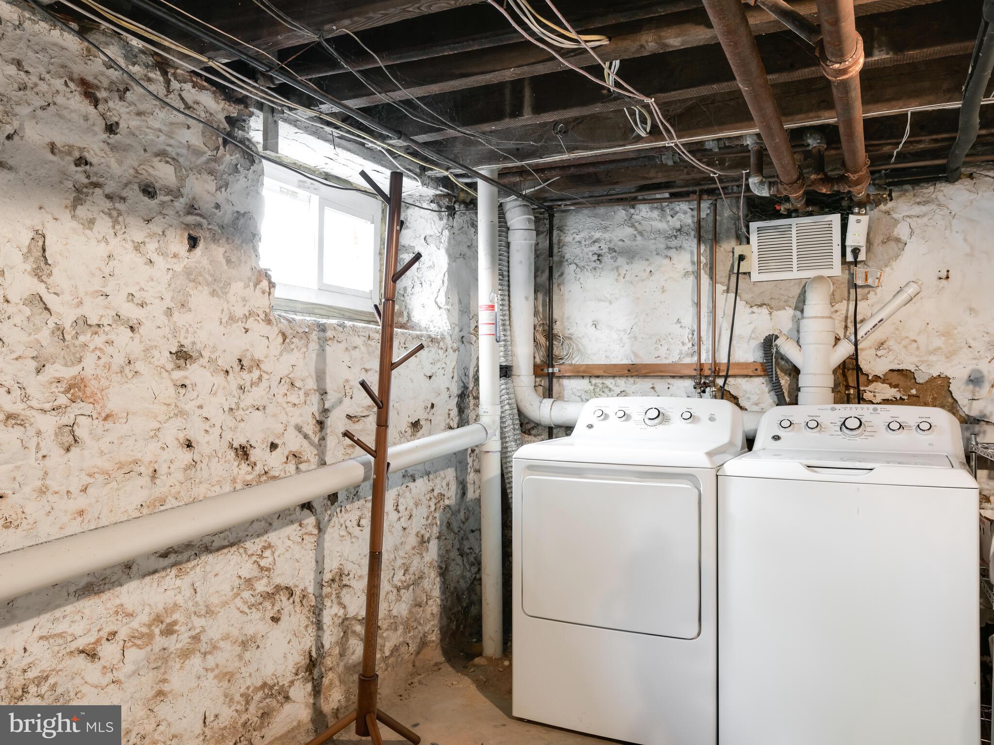 NOB HILL - Residential