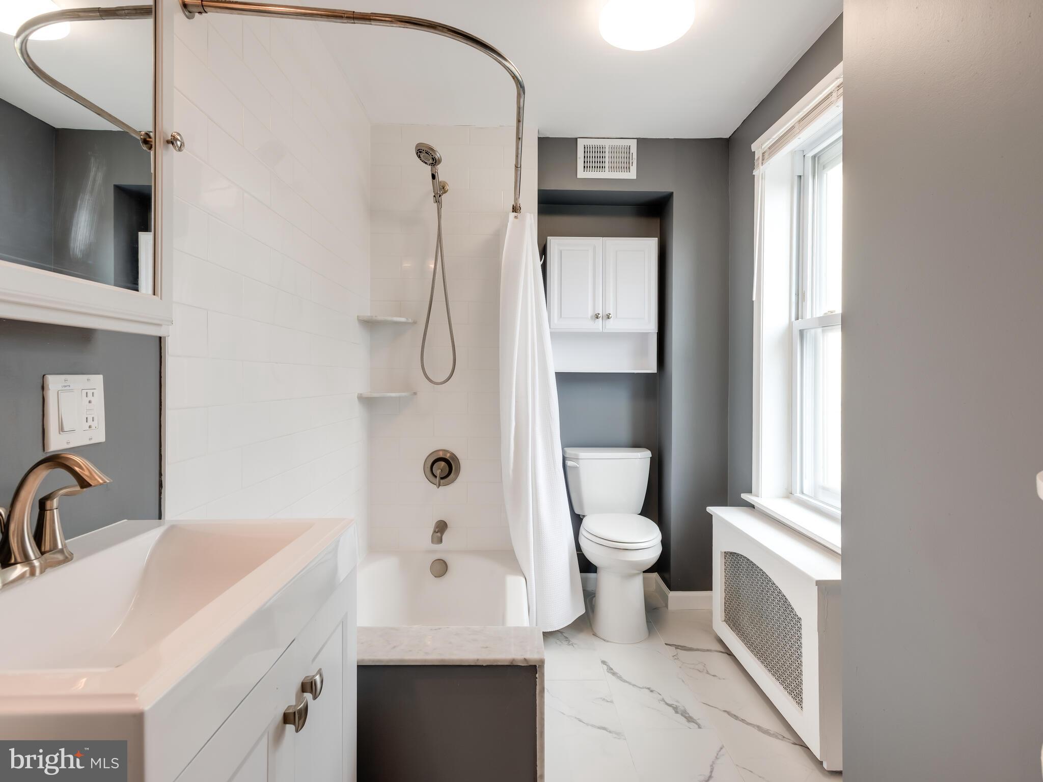 NOB HILL - Residential