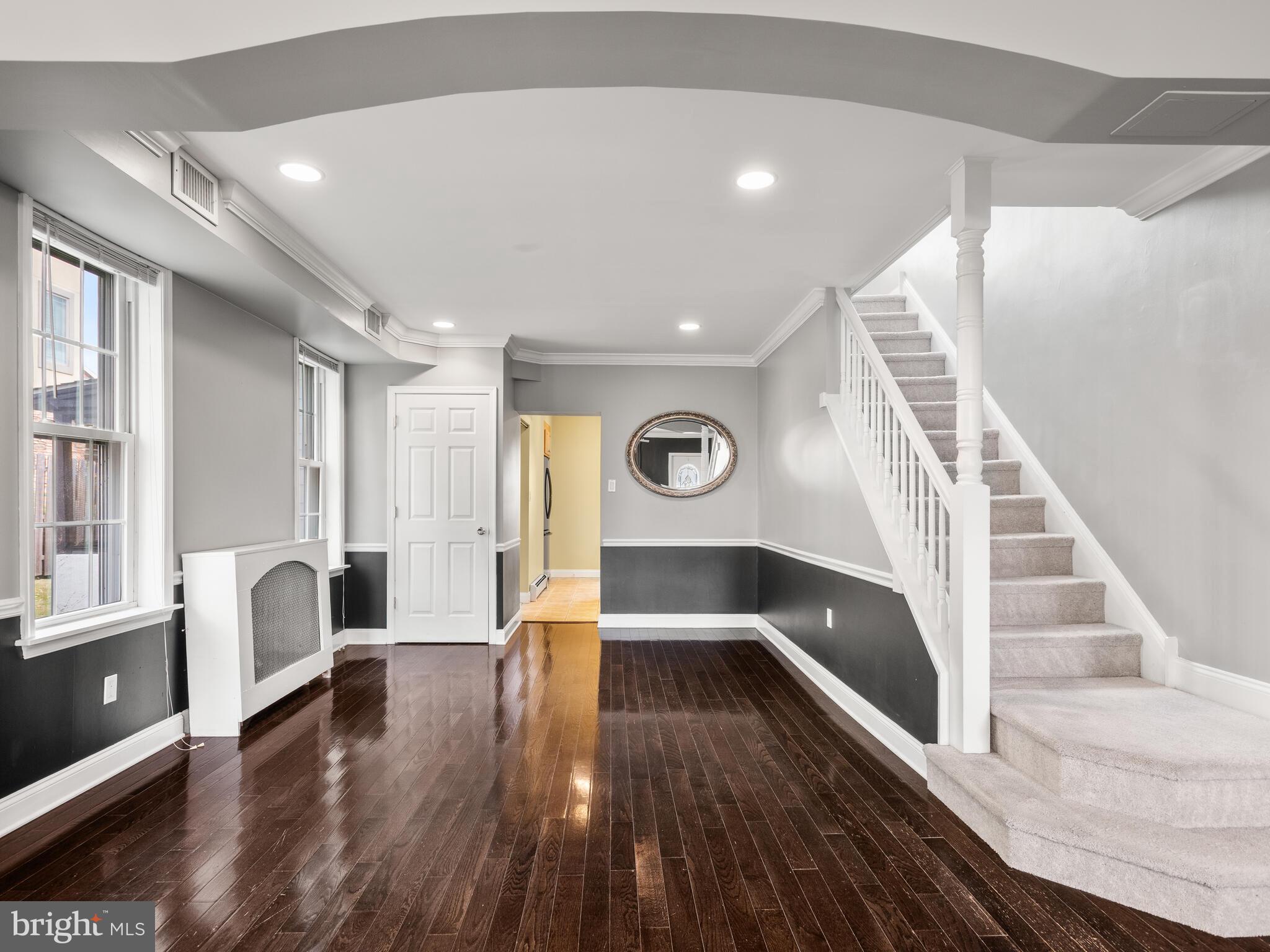 NOB HILL - Residential