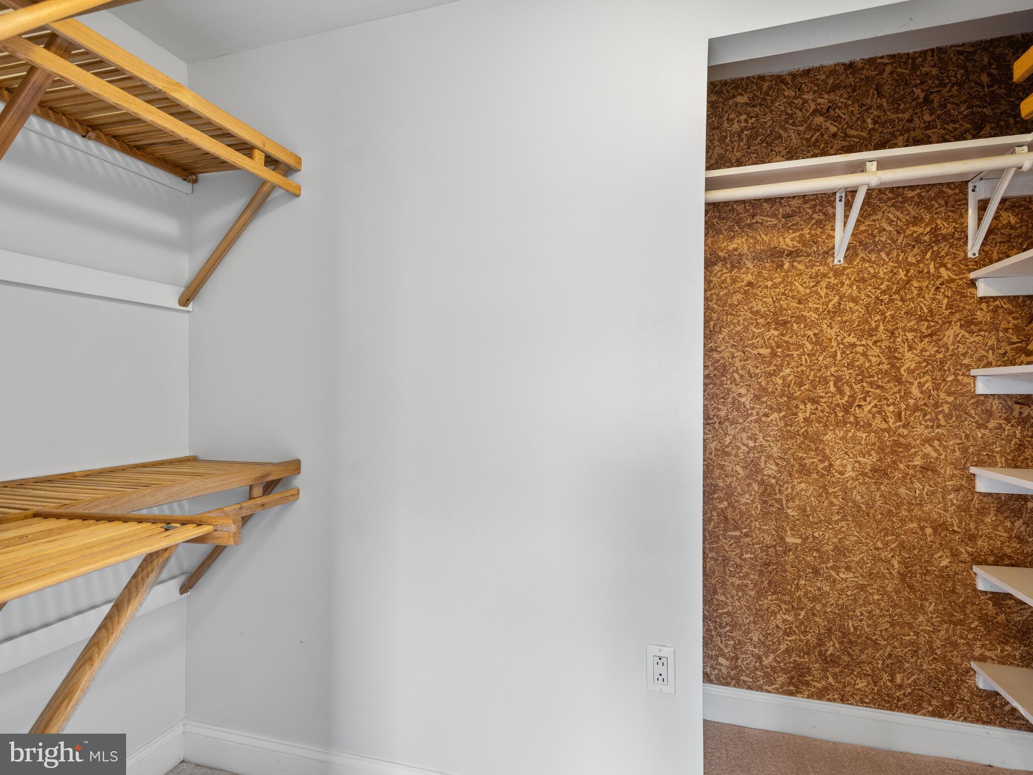 NOB HILL - Residential