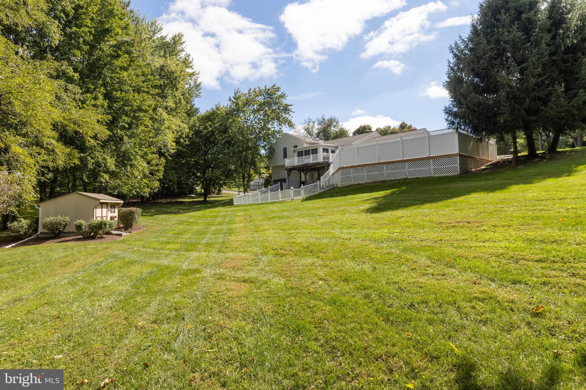 CARROLLYN MANOR - Residential