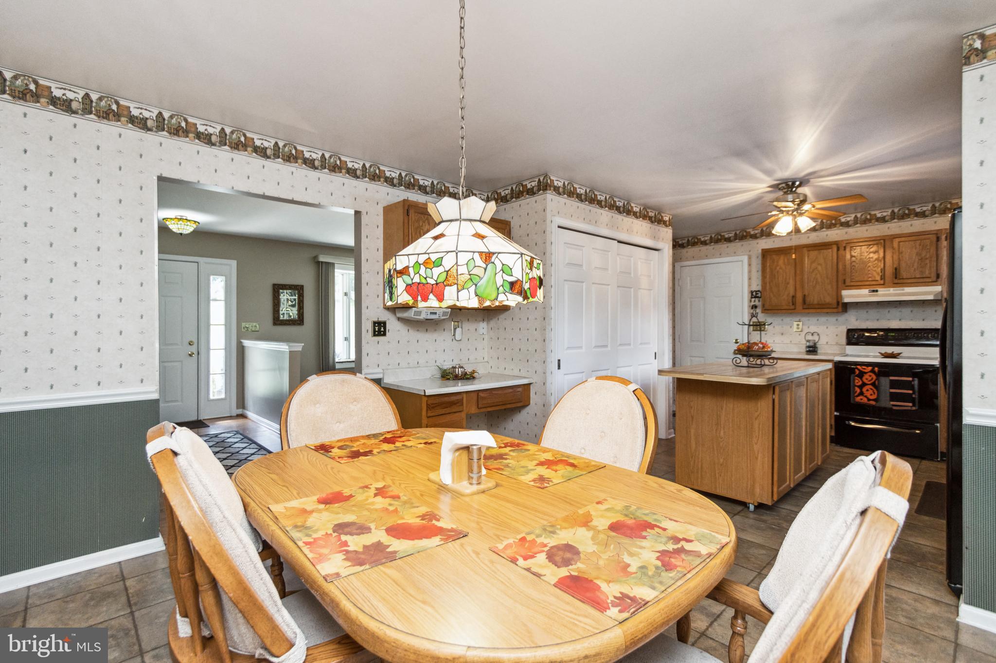 CARROLLYN MANOR - Residential