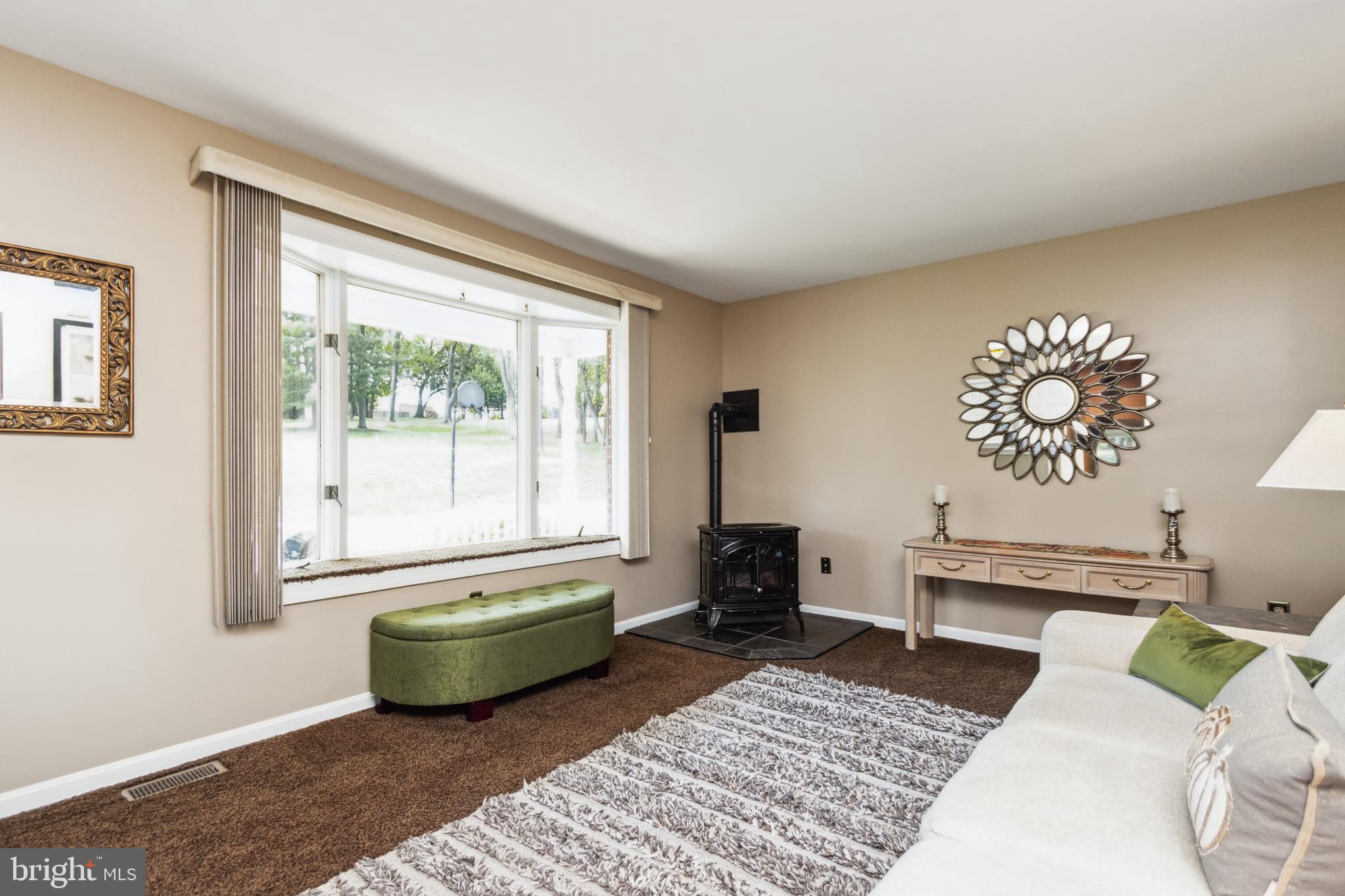 CARROLLYN MANOR - Residential