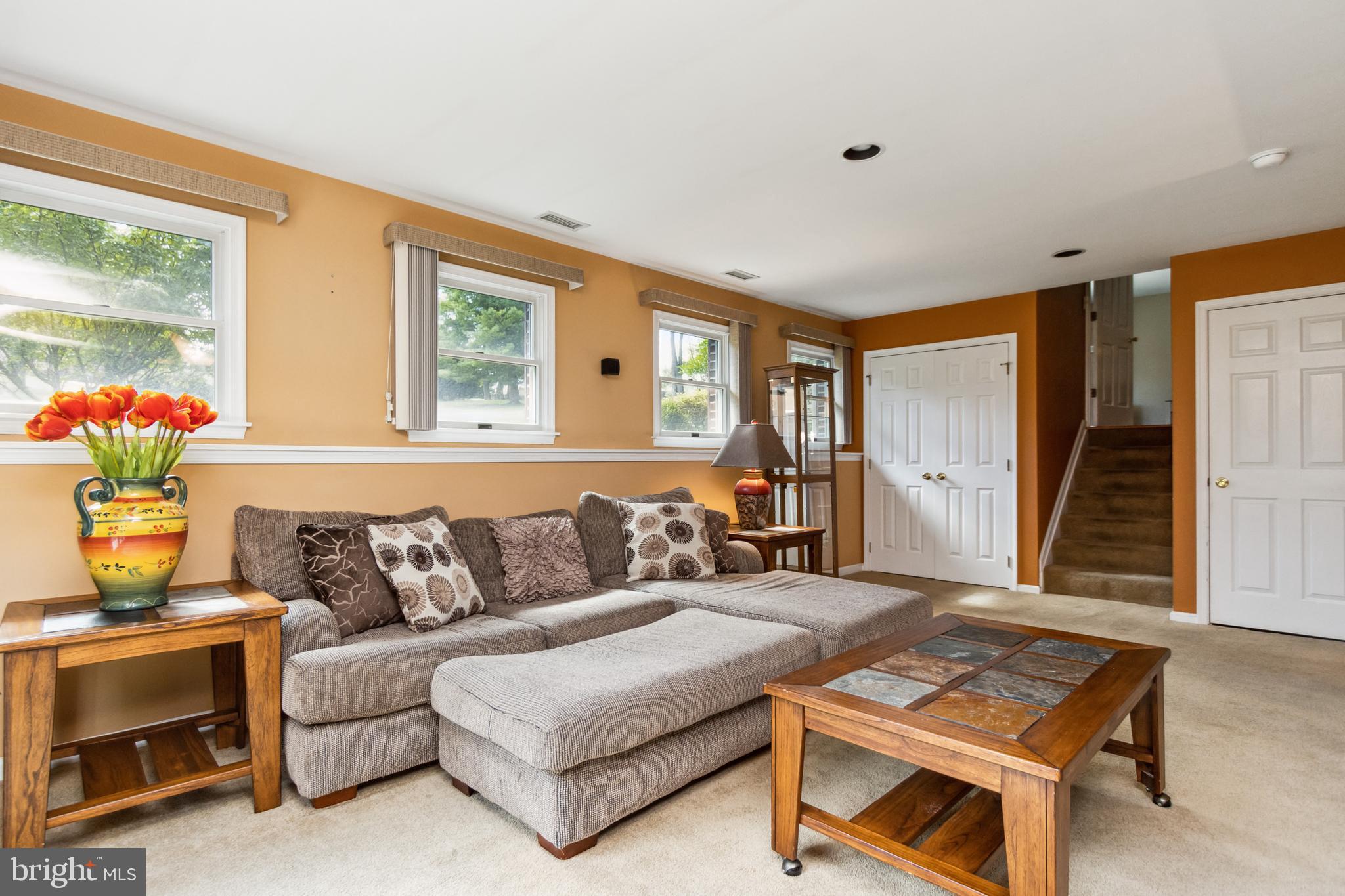 CARROLLYN MANOR - Residential