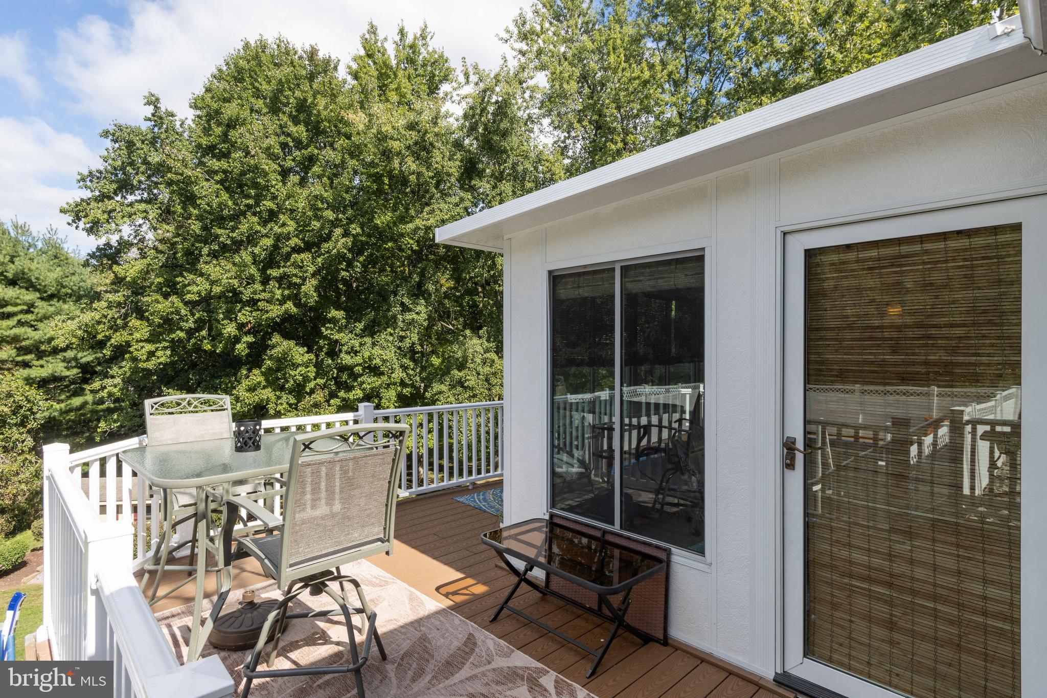 CARROLLYN MANOR - Residential