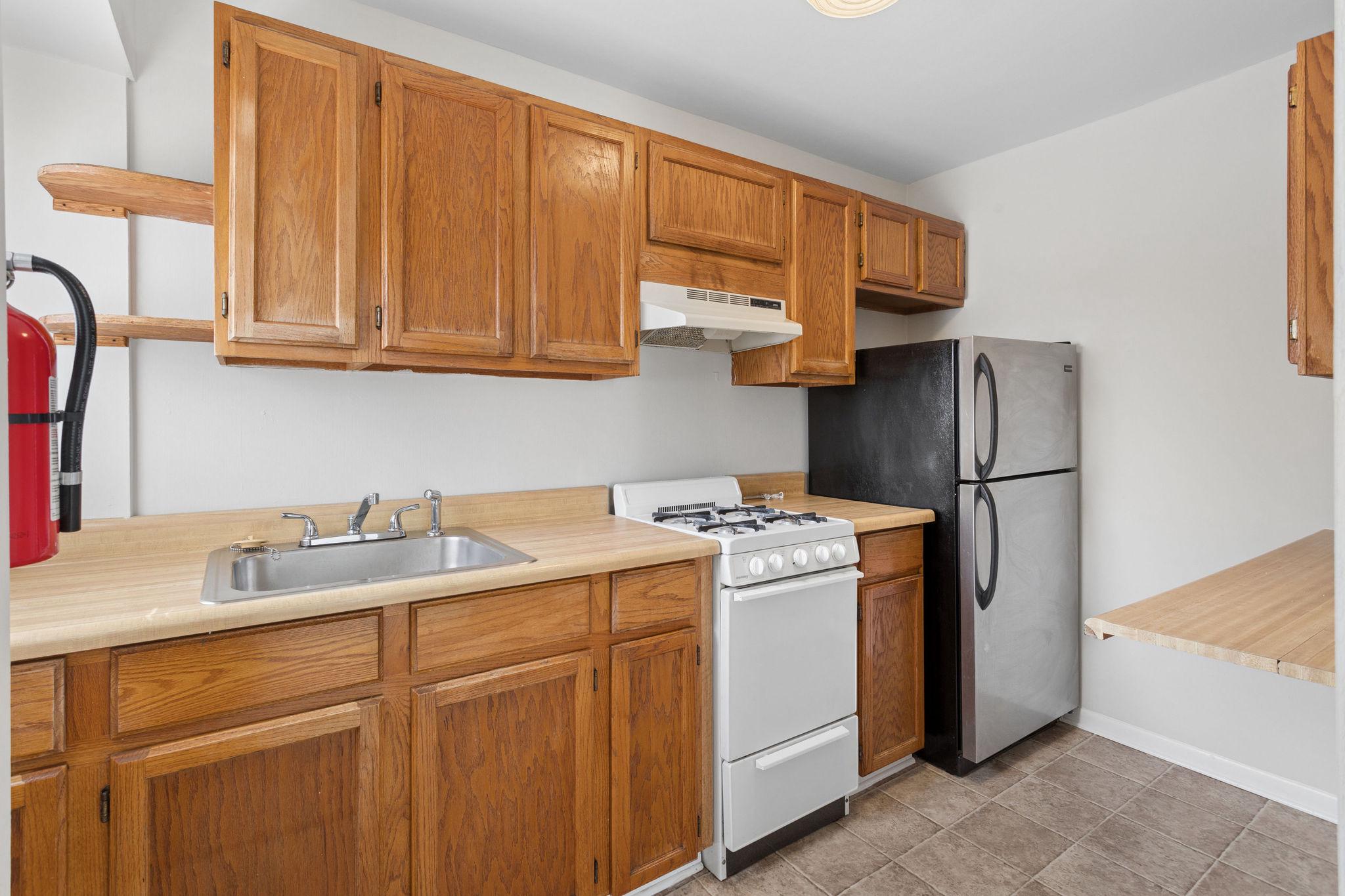 407 CINNAMINSON AVENUE 5
