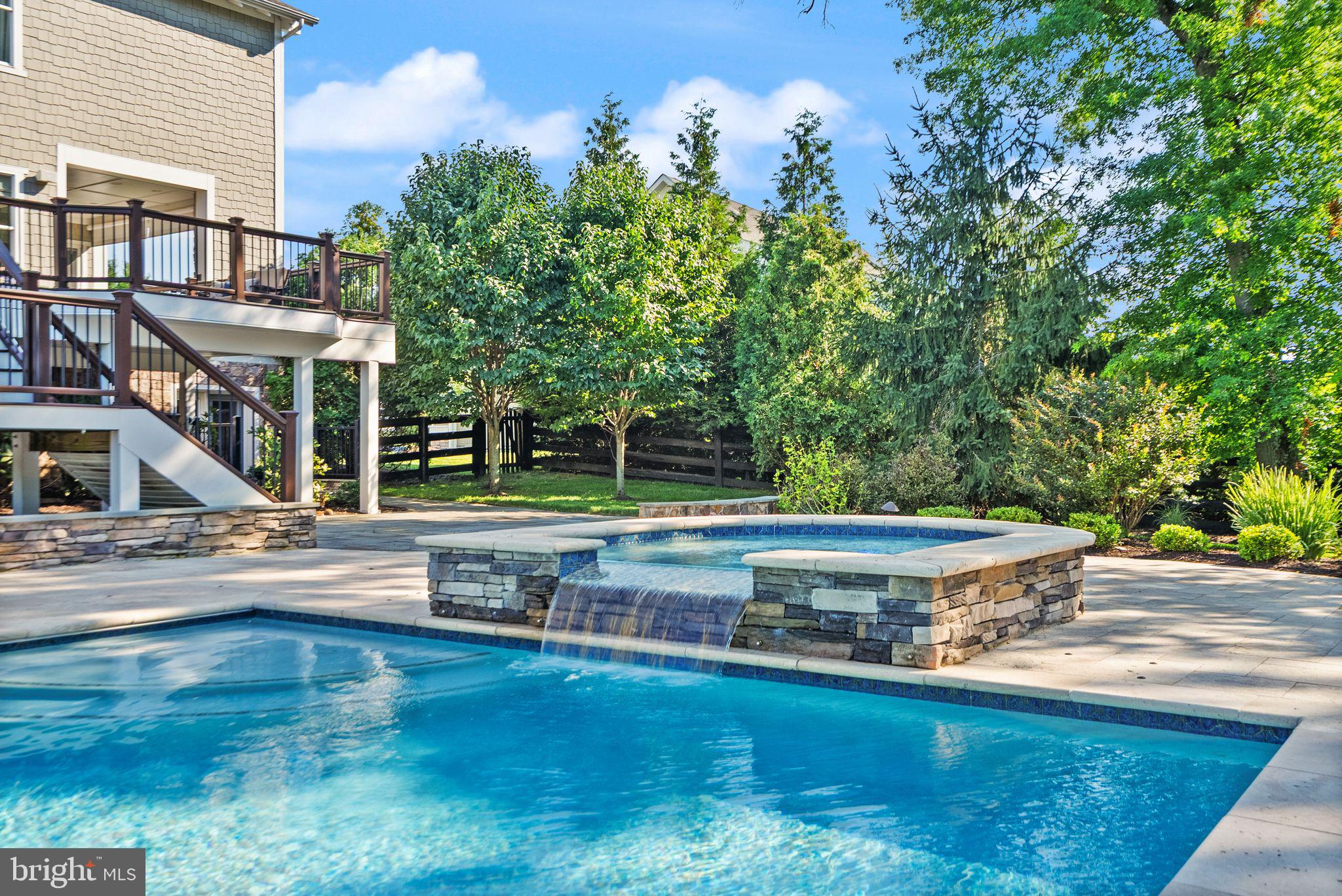 THE GRANT AT WILLOWSFORD - Residential