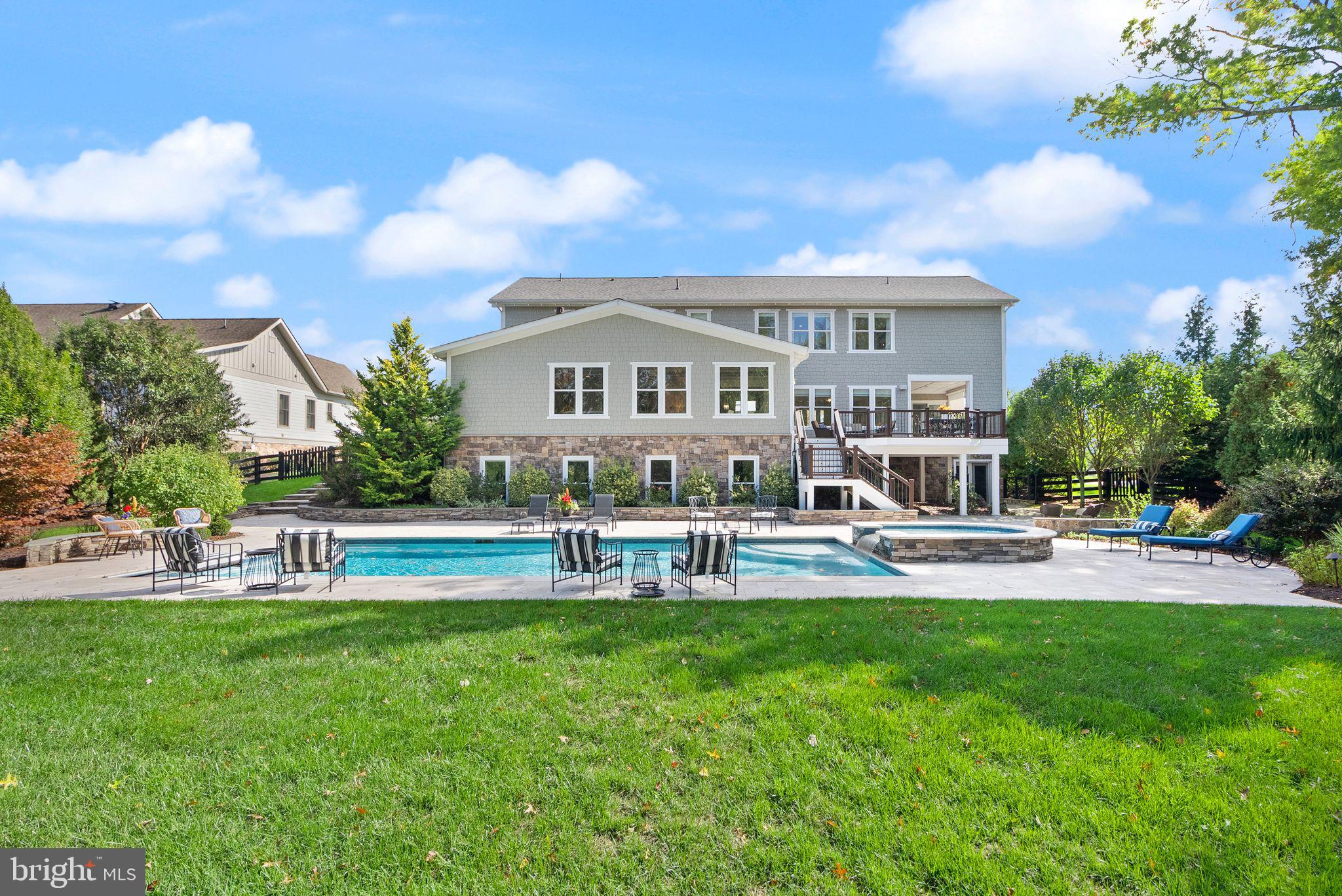 THE GRANT AT WILLOWSFORD - Residential