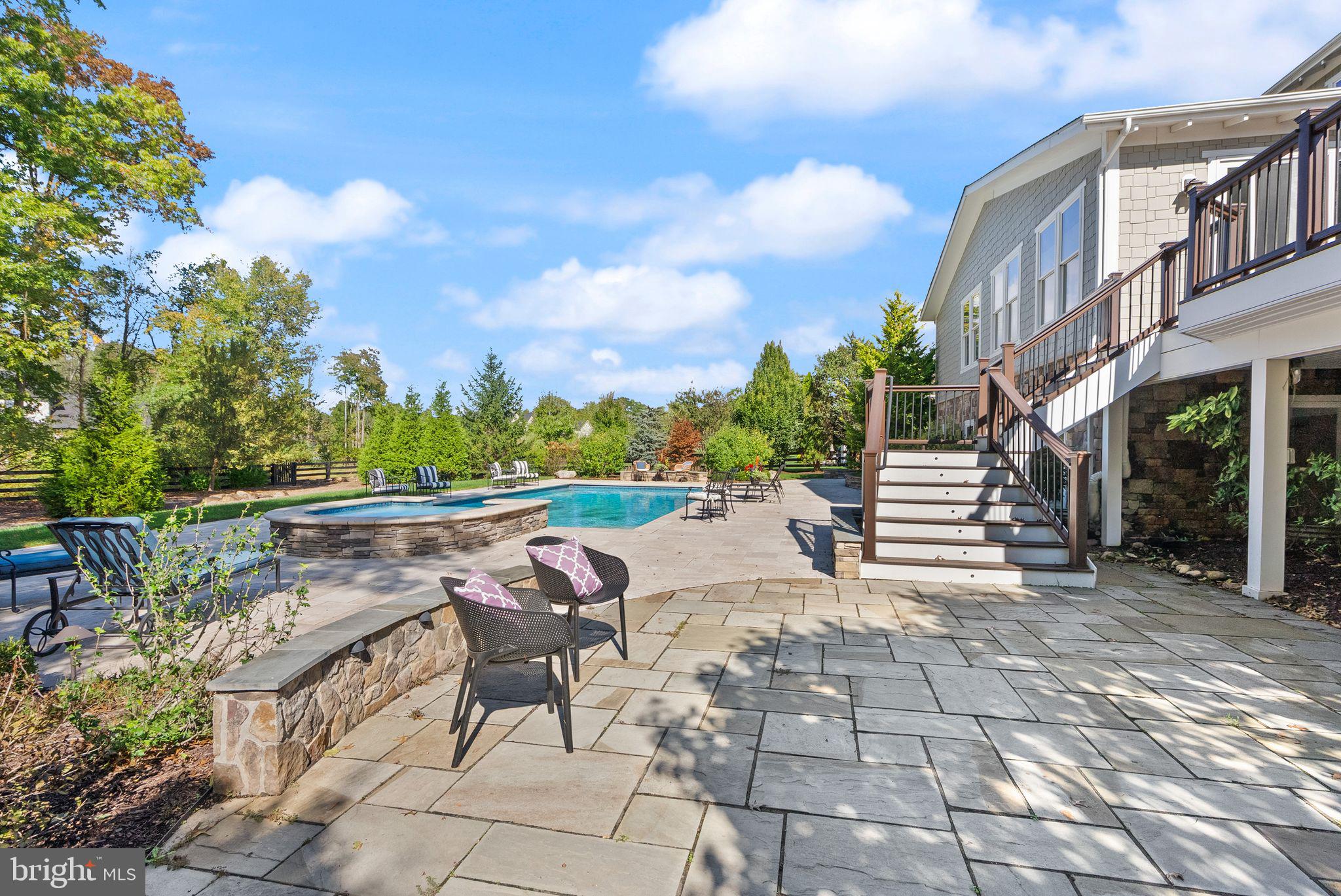 THE GRANT AT WILLOWSFORD - Residential