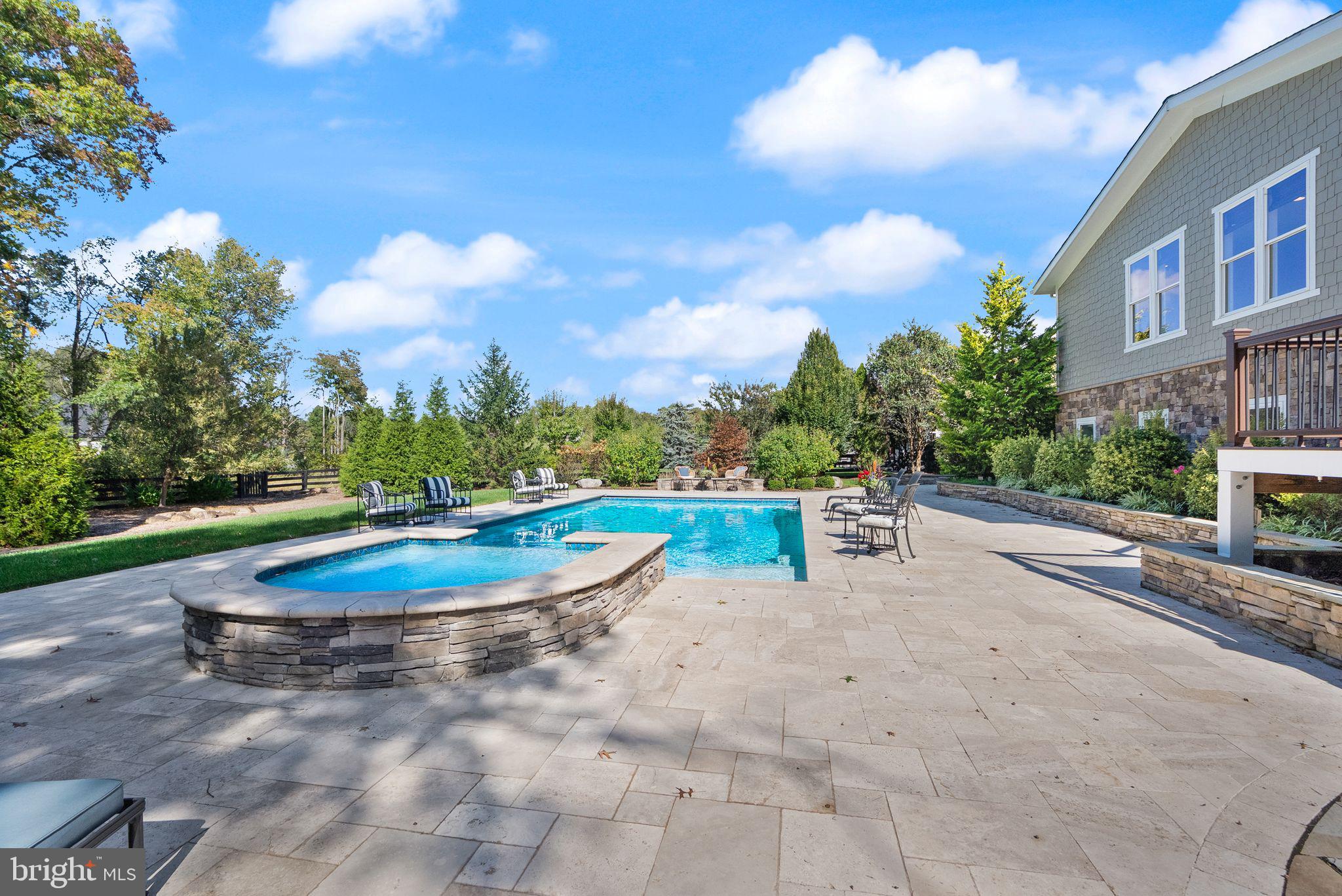 THE GRANT AT WILLOWSFORD - Residential