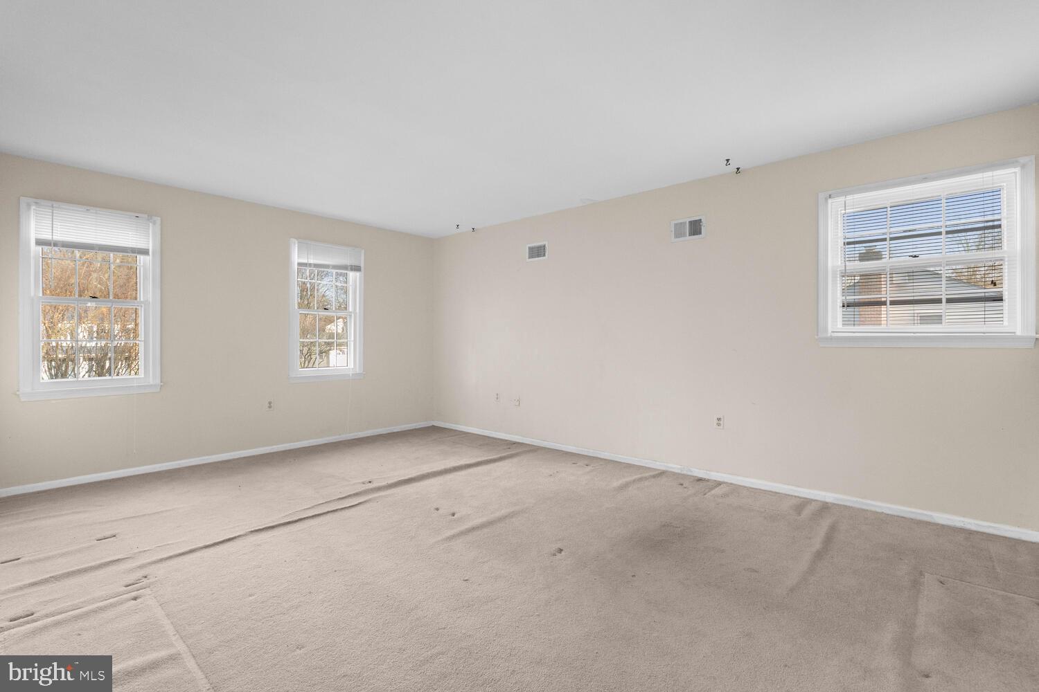 NORBECK ESTATES - Residential