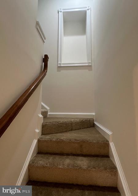 URBANA - Residential Lease