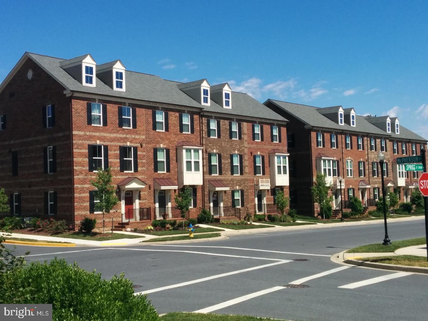 URBANA - Residential Lease