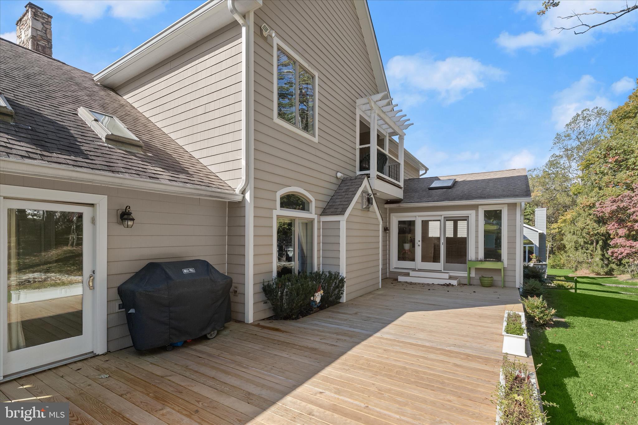 VELVET HILLS SOUTH - Residential